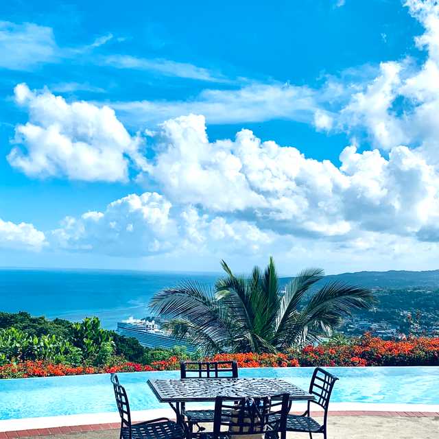 Kingston to Green Grotto Caves and Ocho Rios: Day trip