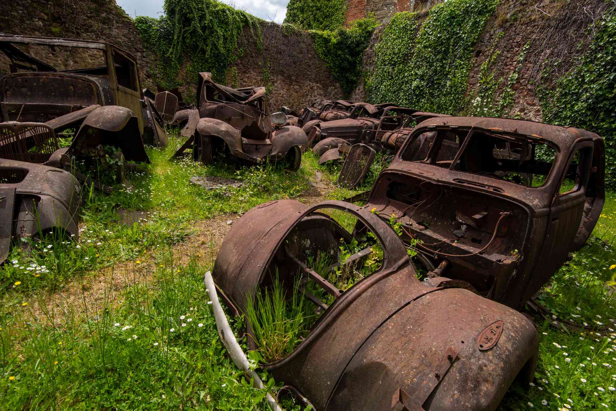 Vista cênica de Oradour-sur-Glane - excursão particular de um dia de Bordeaux - foto 2