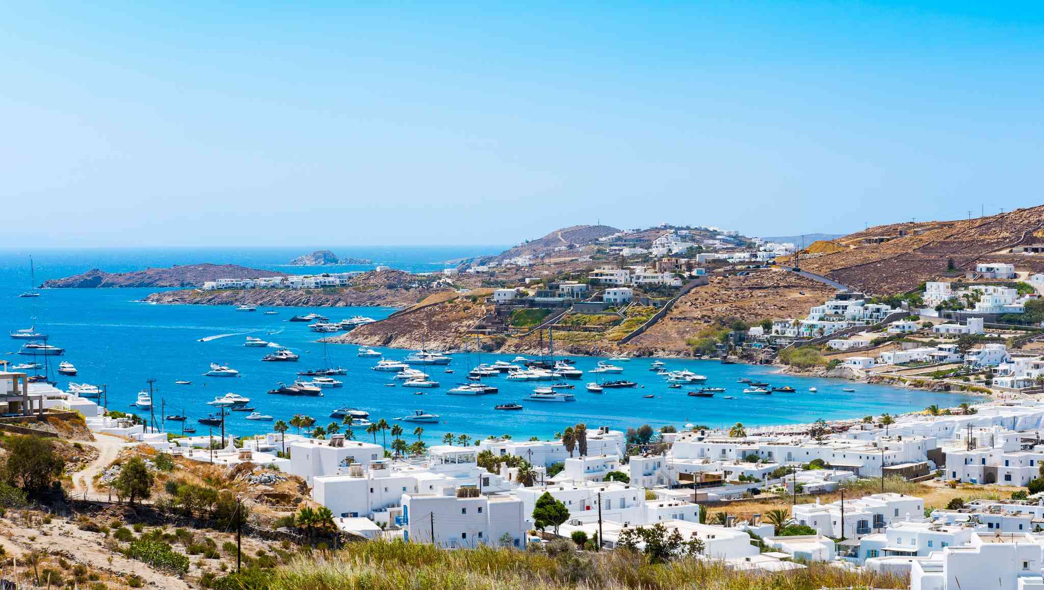 Vista panorámica de Ornos - excursión privada de un día desde Mykonos International Airport - foto 1