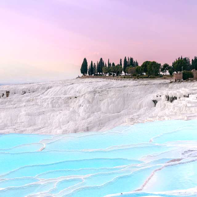 Izmir to Pamukkale: Private day trip