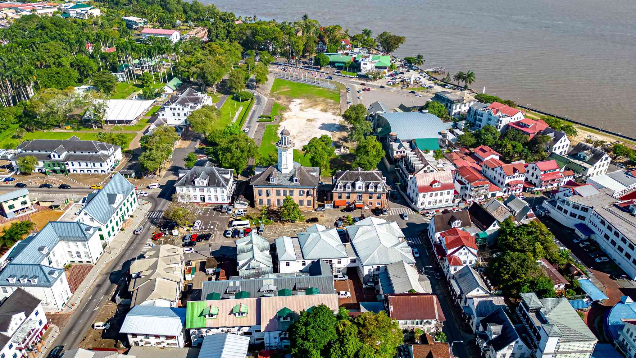 Scenic view of Paramaribo Airport - private day trip from Paramaribo - photo 2