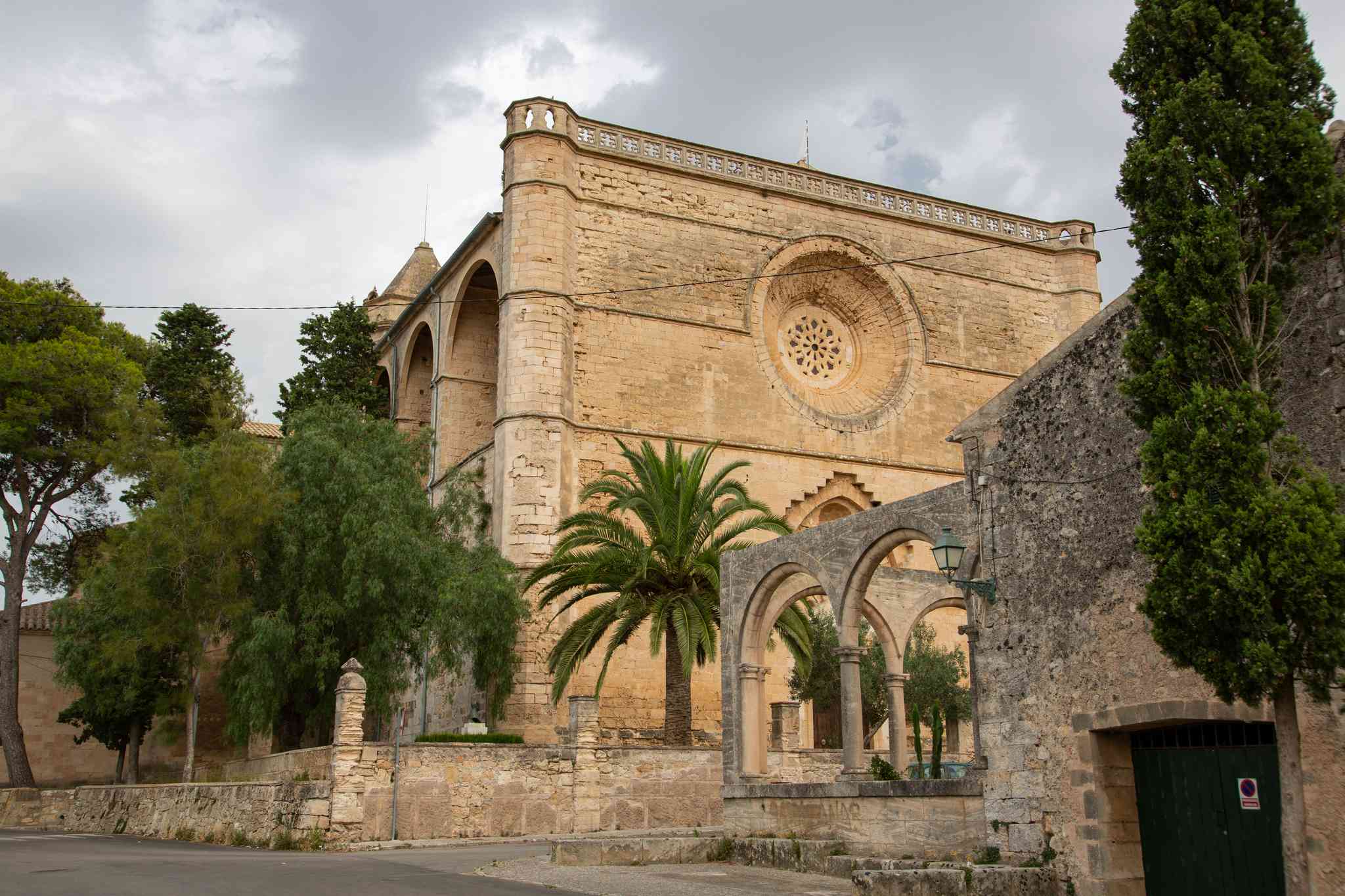 Vue pittoresque de Petra - excursion privée d'une journée depuis Palma de Mallorca - photo 3
