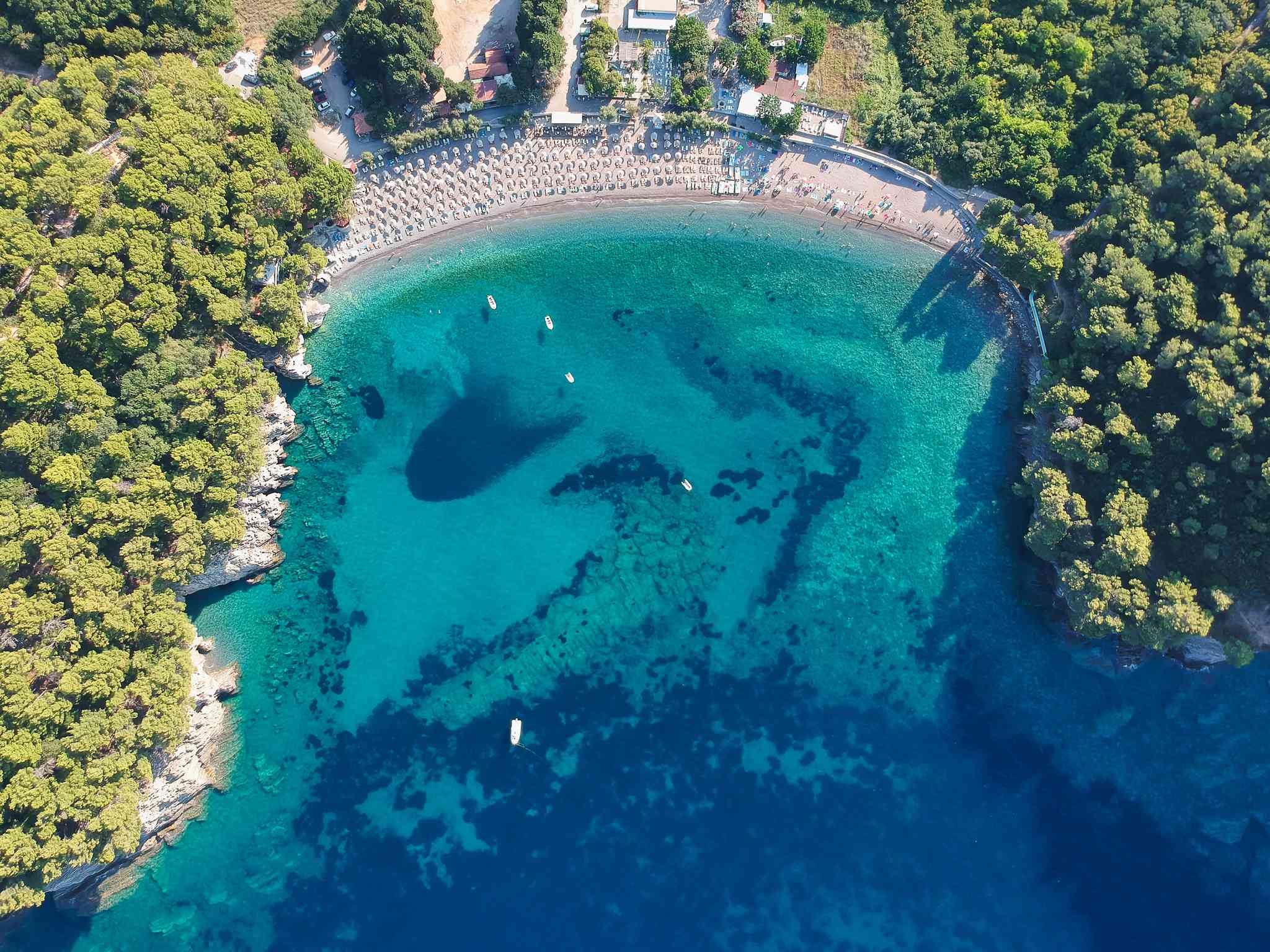Blick auf die Landschaft von Petrovac - private Tagesreise von Ohrid - Foto 5