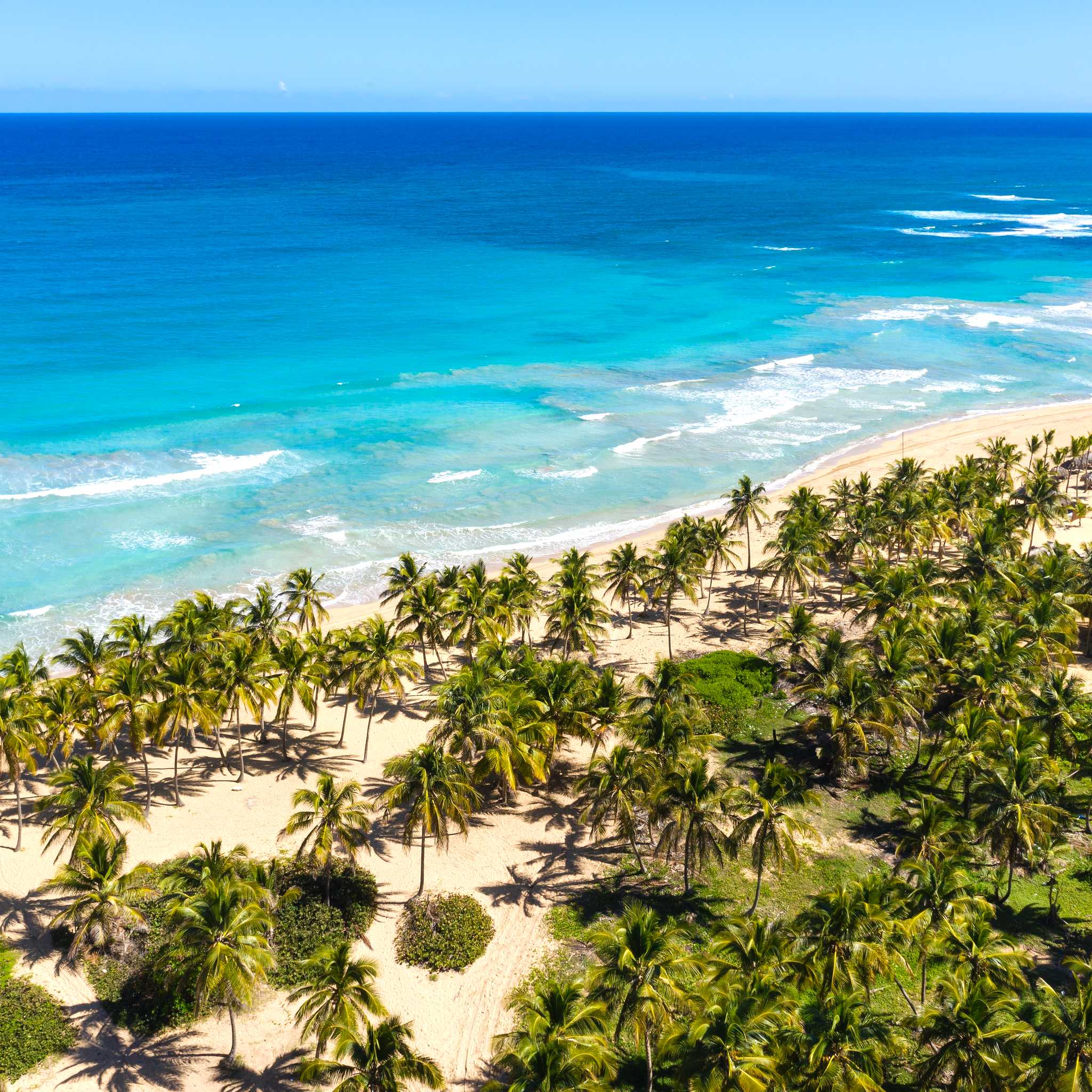 Private car transfers in Dominican Republic from Playa Uvero Alto