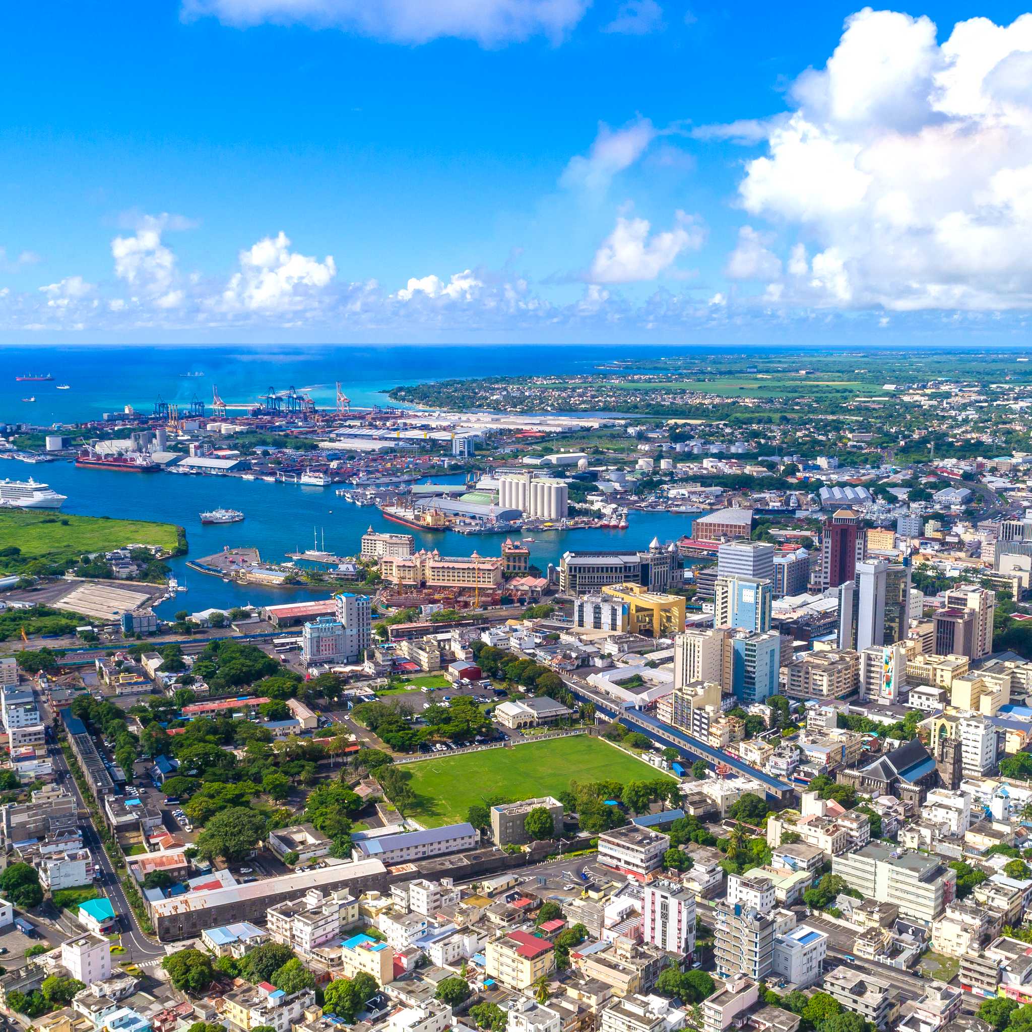 Private car transfers in Mauritius from Port Louis