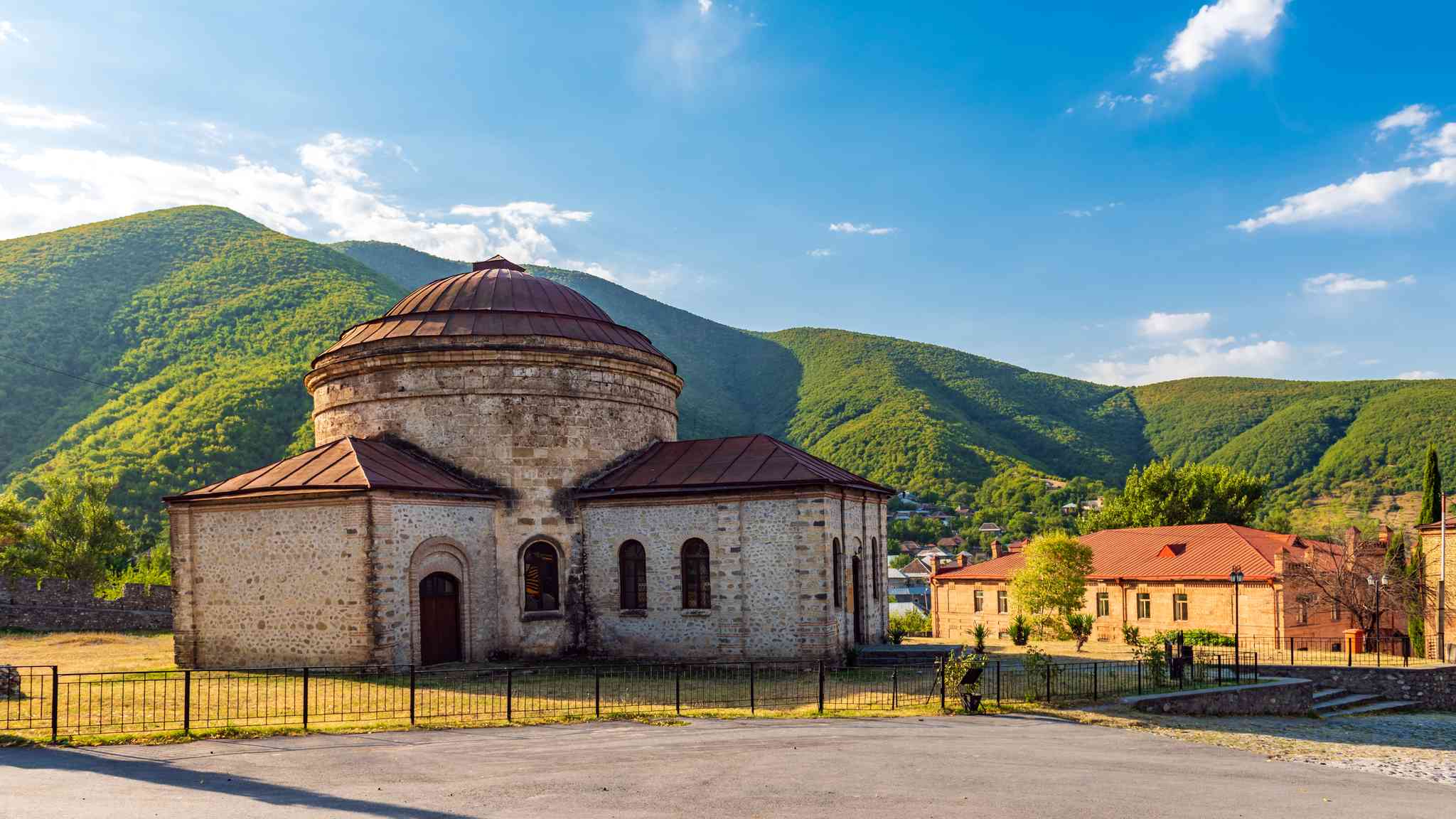 Vista cênica de Baku - excursão particular de um dia de Sheki - foto 8