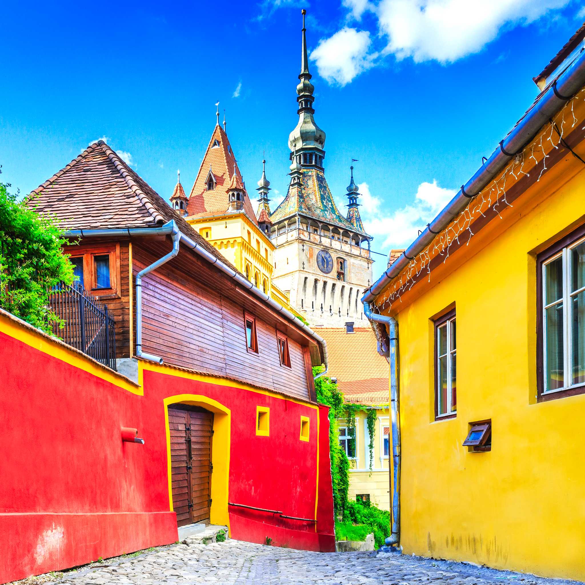 Private car transfers in Romania from Sighisoara