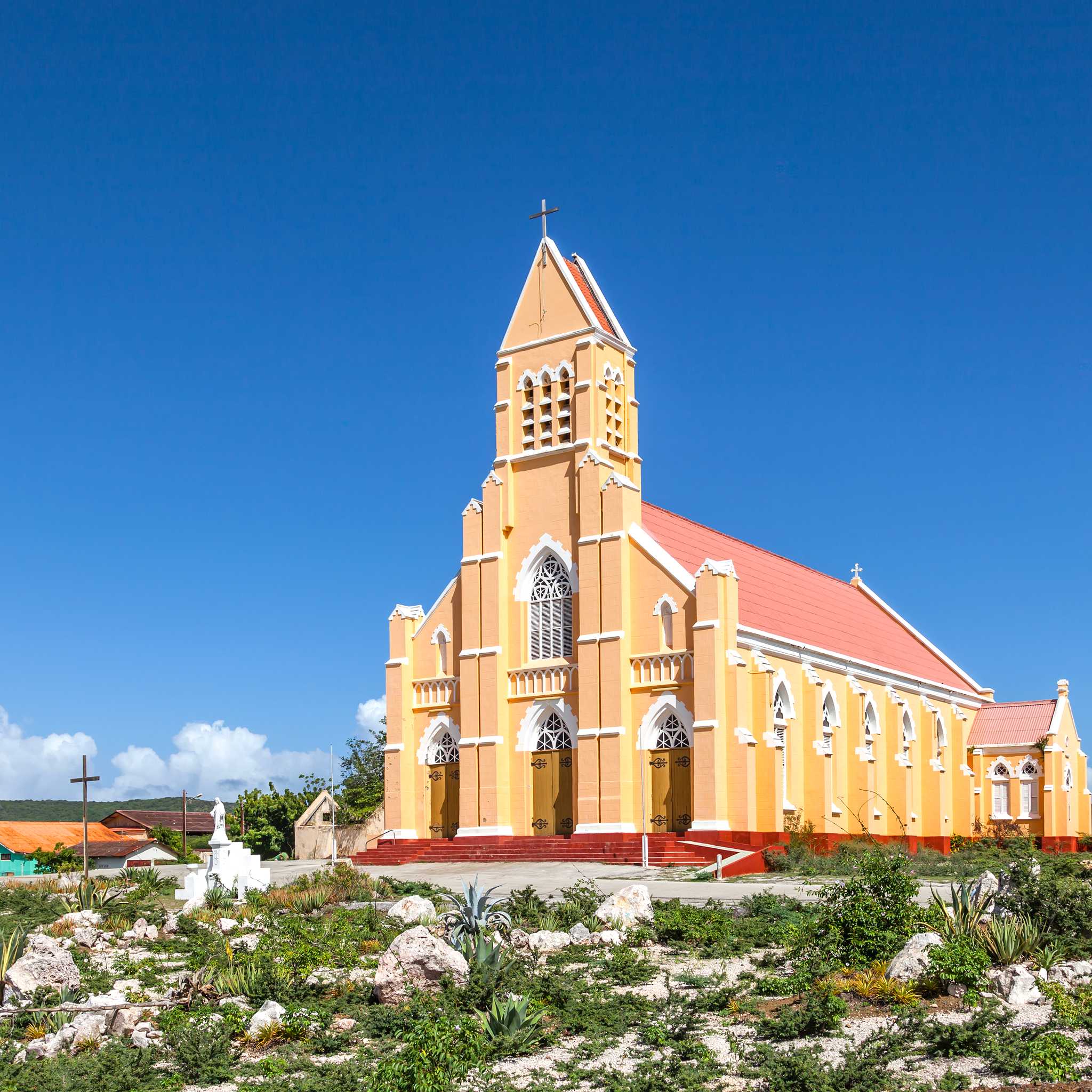 Private car transfers in Curacao from Sint Willibrordus