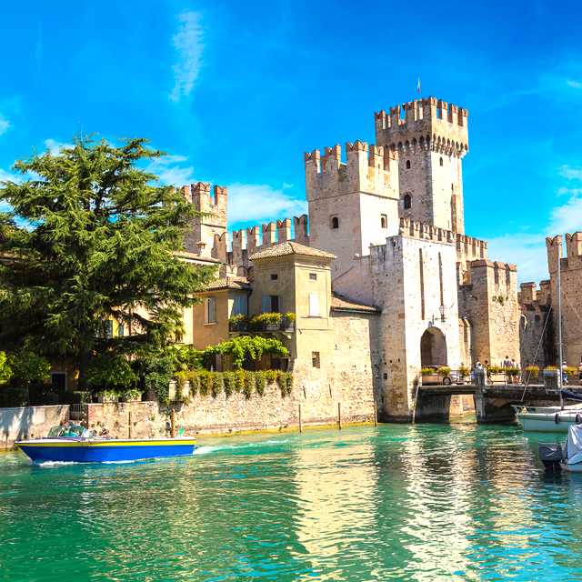 Venice to Verona and Sirmione: Private day trip