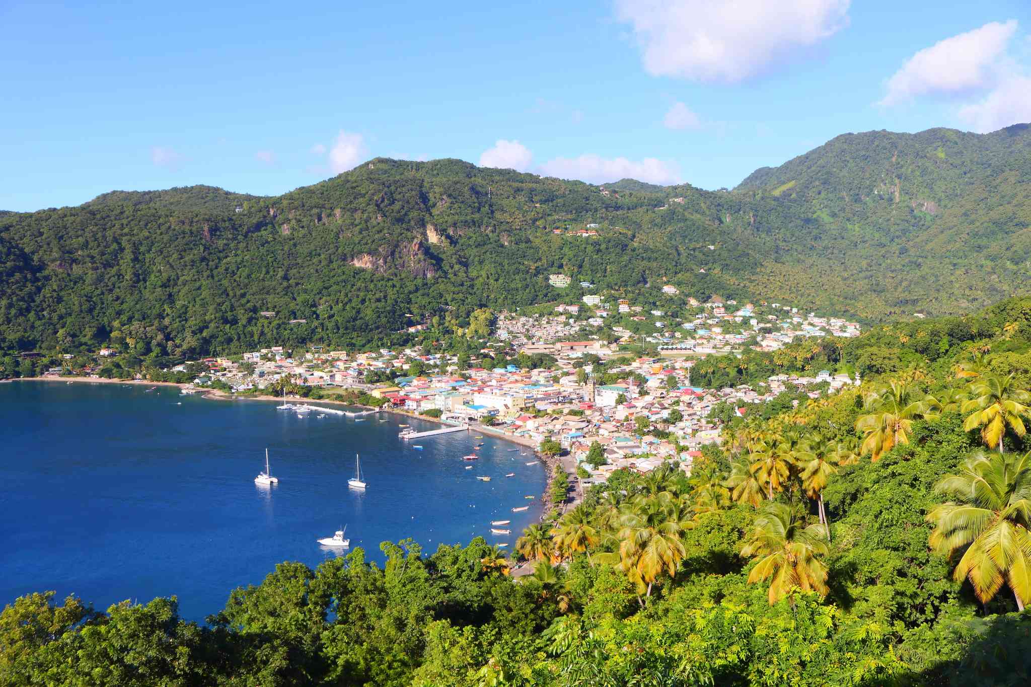 Scenic view of Soufriere - private day trip from Castries - photo 3