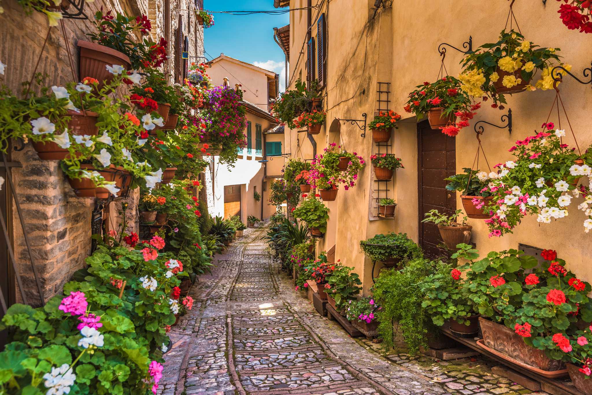 Parada no itinerário em Spello em viagem particular de um dia a partir de Assisi