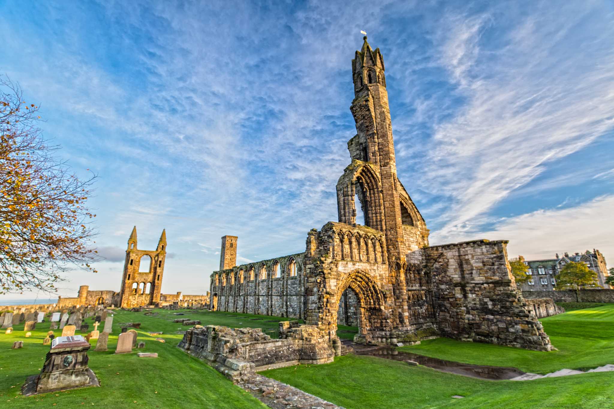 Servicios de traslado en coche privado en St Andrews - vista panorámica de St Andrews en Reino Unido
