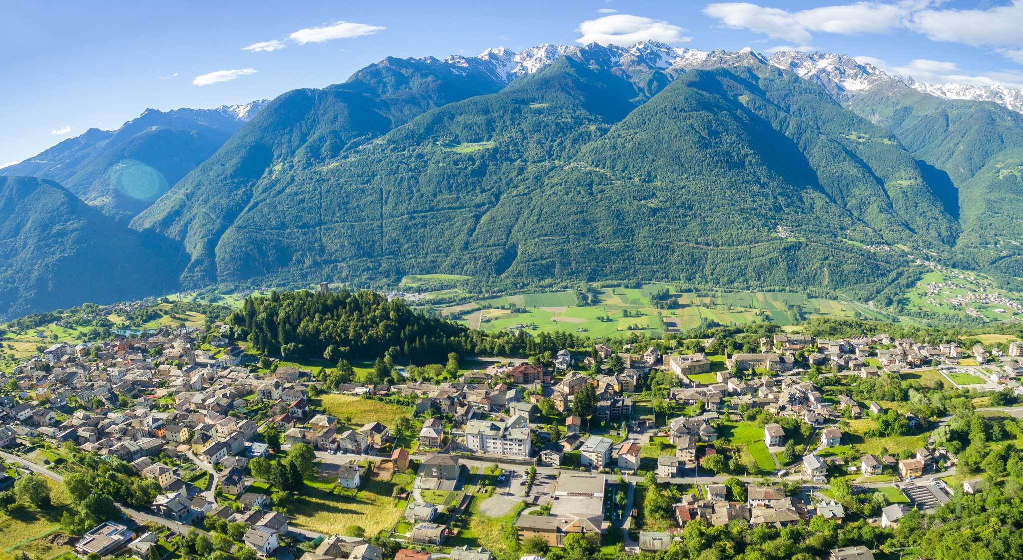 Besuchen Sie Teglio auf dem Weg von sondrio-it nach tirano-it mit Daytrip