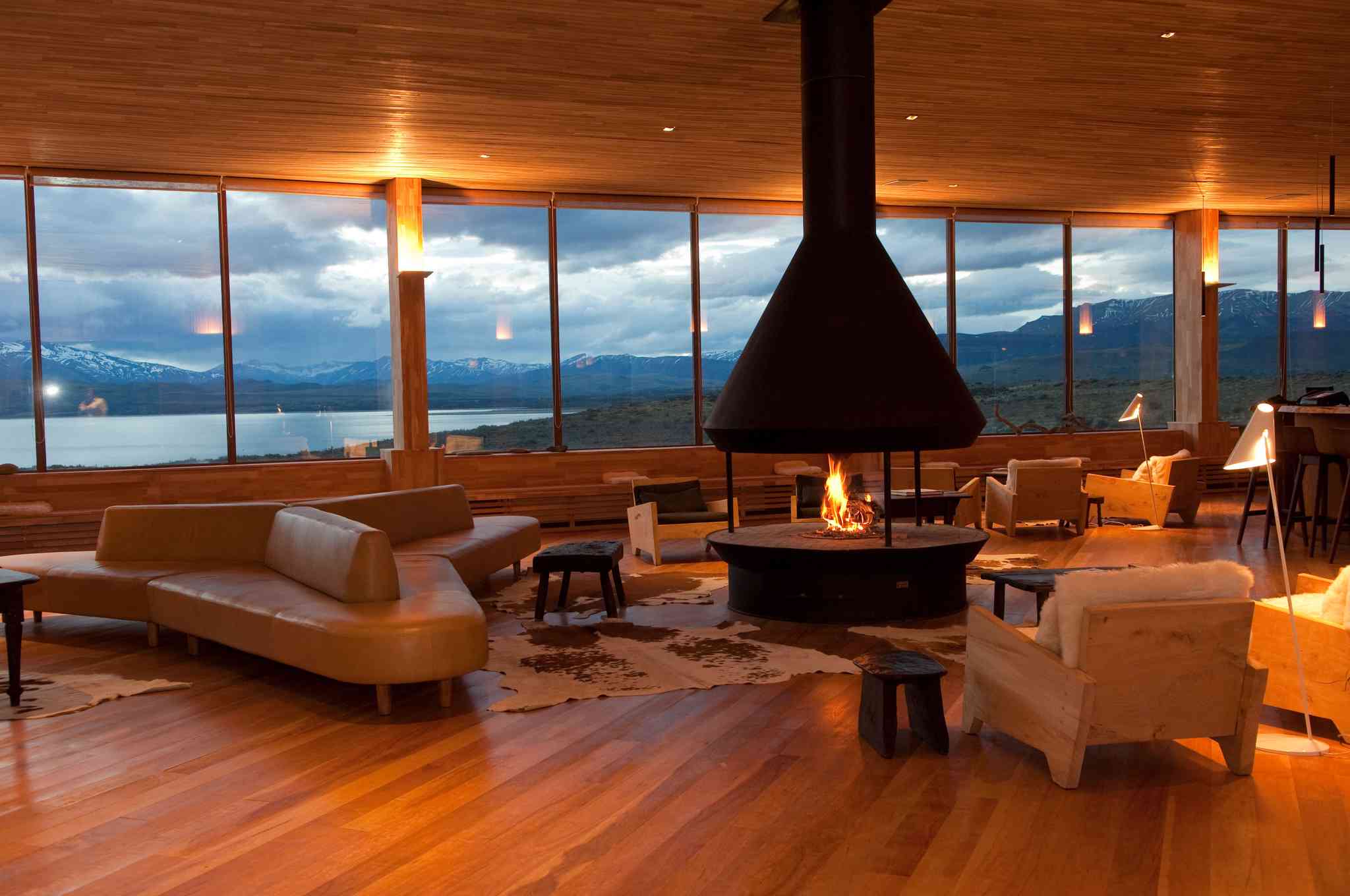 Scenic view of Tierra Patagonia Hotel - private day trip from Punta Arenas - photo 2