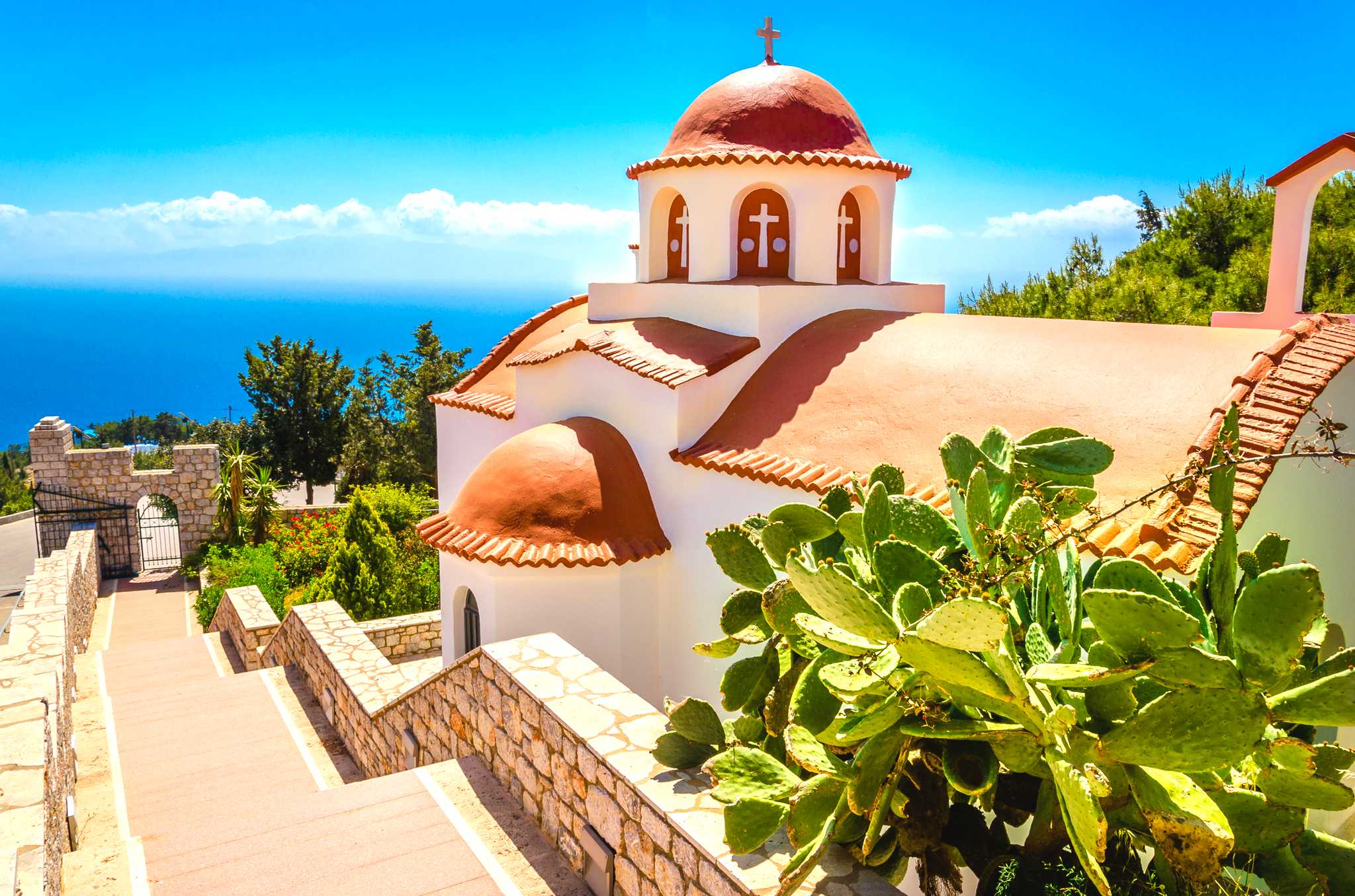 Mykonos to Tourlos and Mykonos Old Port: Private day trip