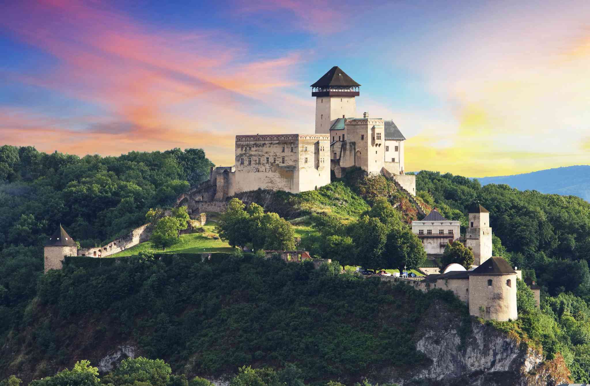 Blick auf die Landschaft von Trenčín - private Tagesreise von Bratislava - Foto 1