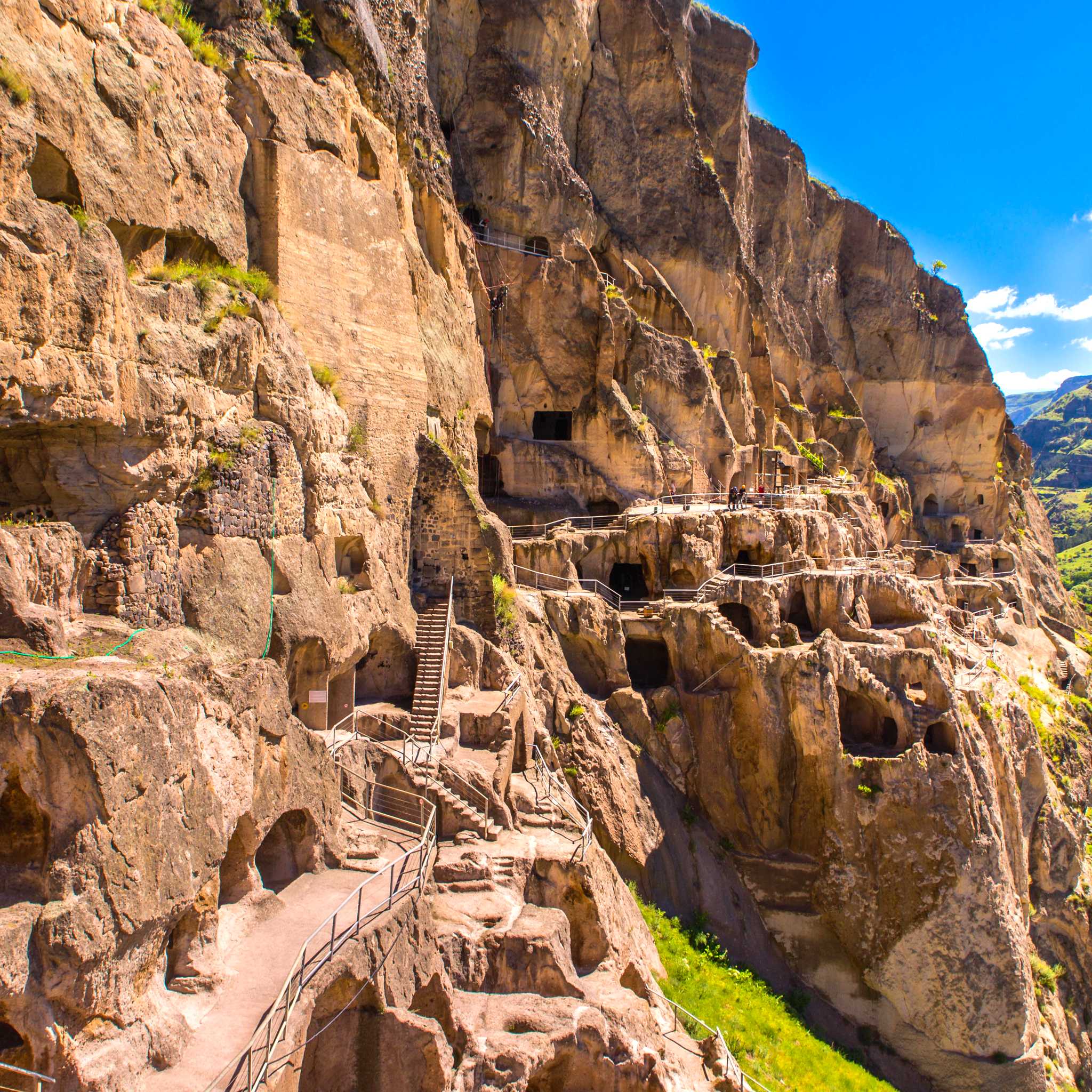 Vardzia