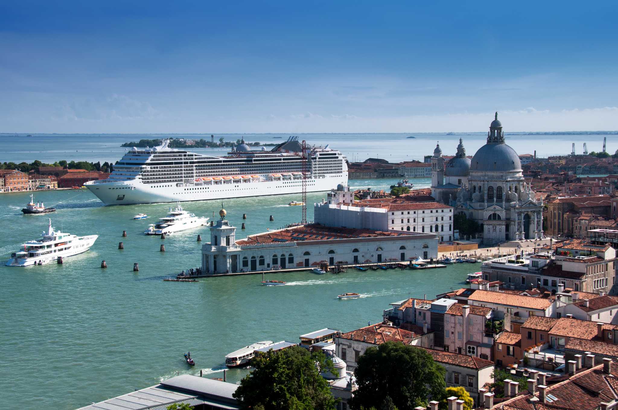 Itinerary stop at Venice on private day trip from Verona