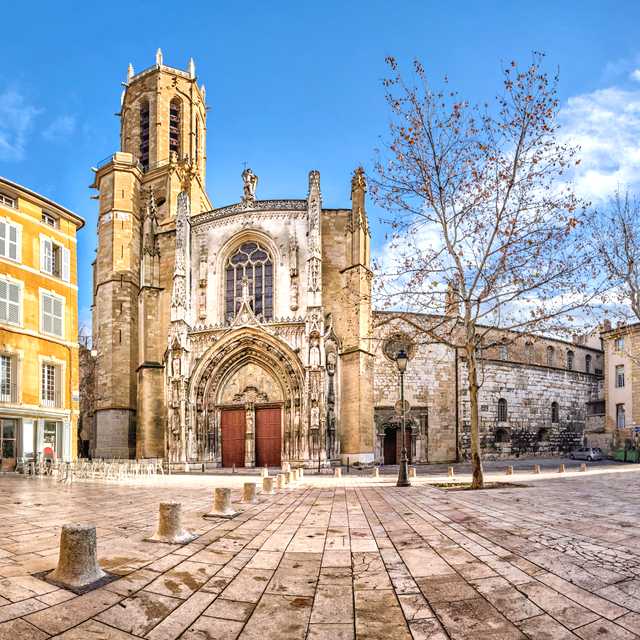 Marseille to Aix-en-Provence and Cassis: Private day trip