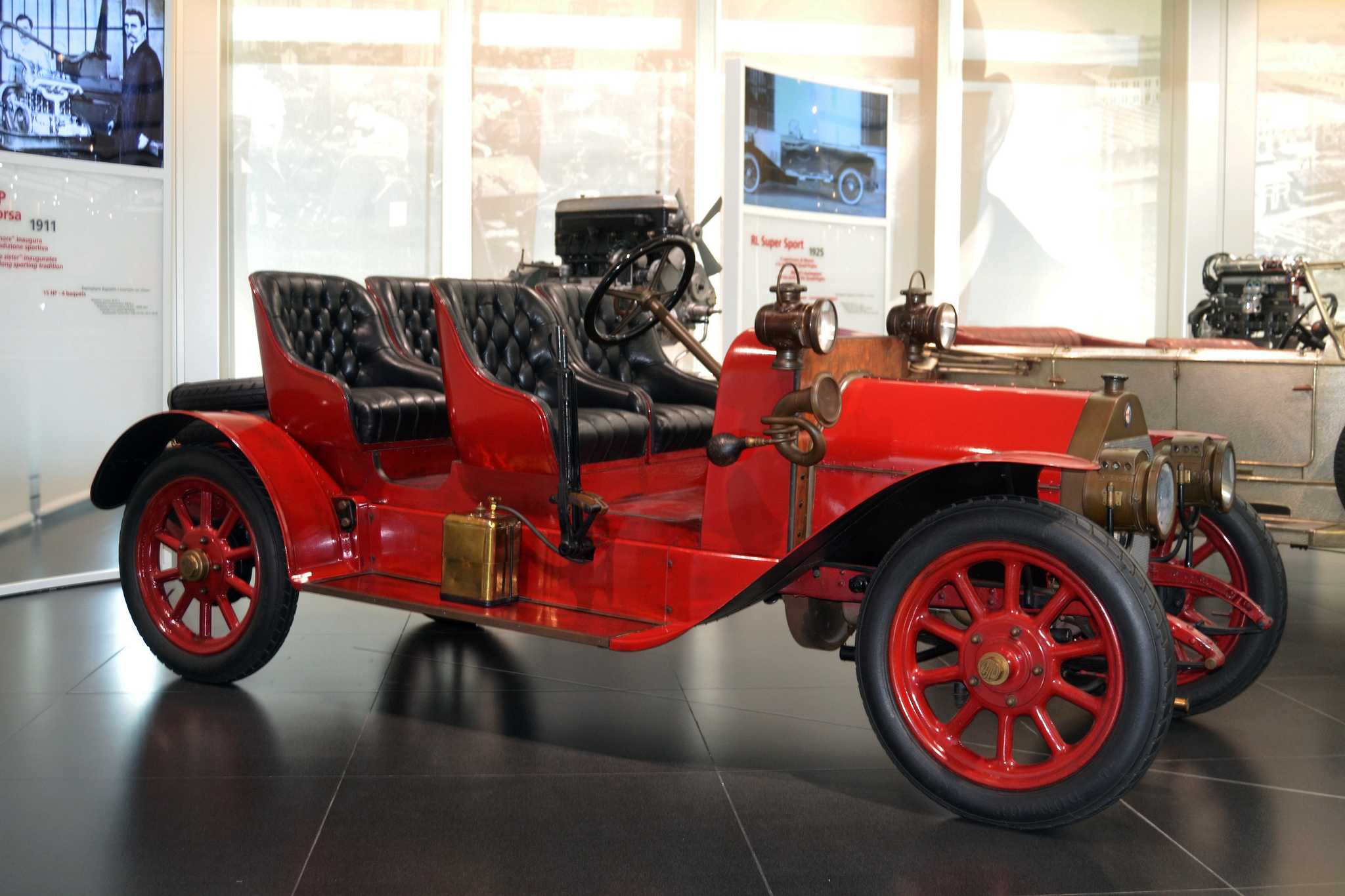 行程在私人 日游 从 Milan 到 Alfa Romeo Museum 的 停靠点