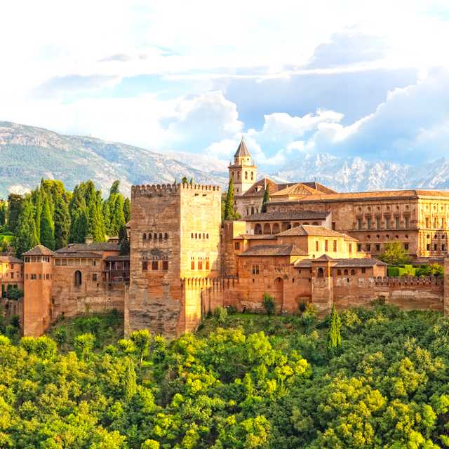 Seville to Granada and Antequera: Private day trip