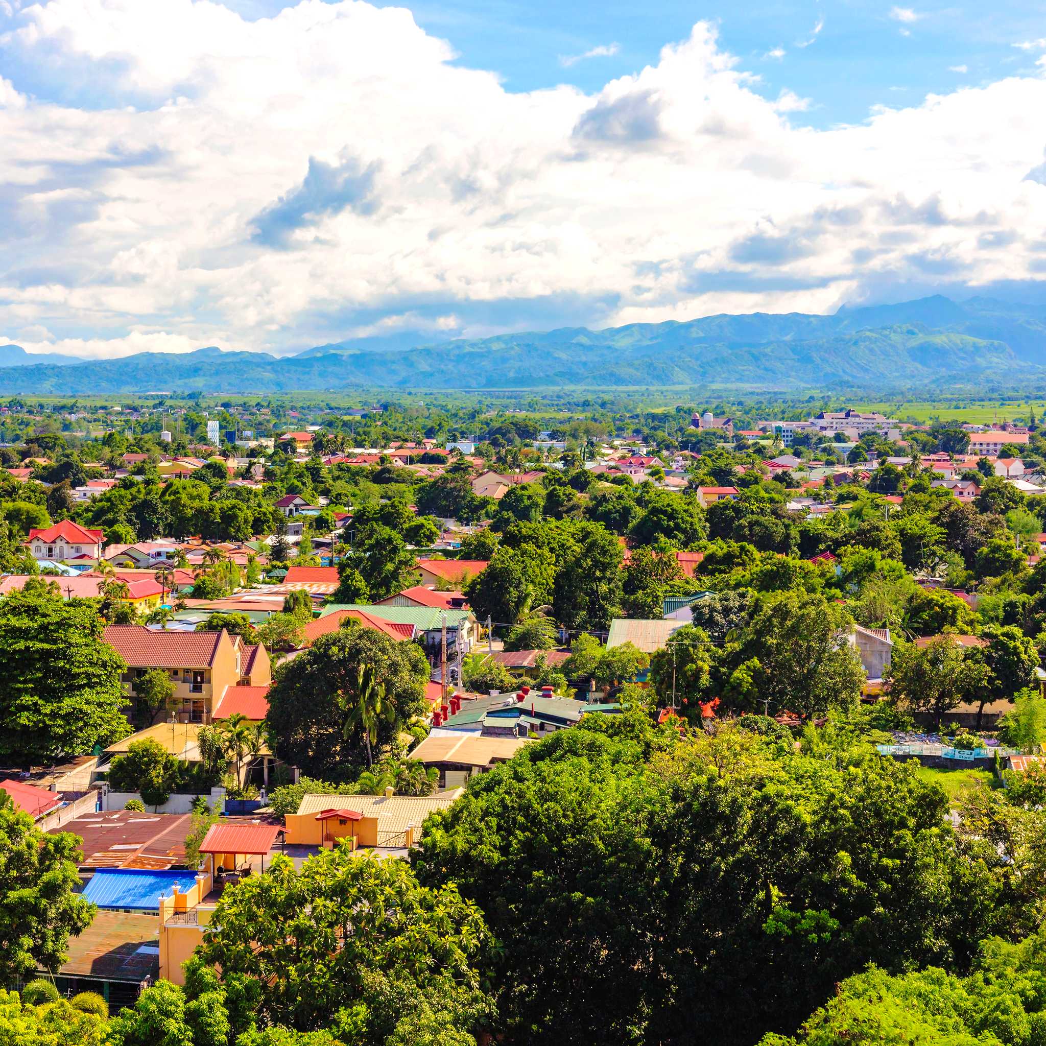 Private car transfers in Philippines from Angeles City, Philippines