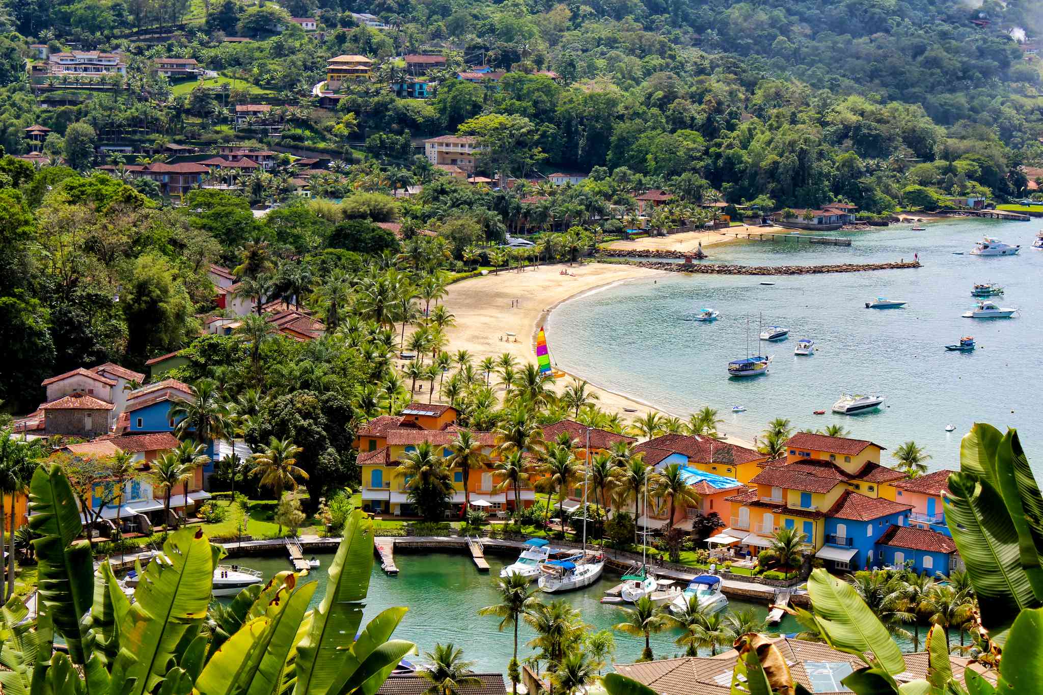 Angra dos Reis 의 경치 - Rio de Janeiro/Galeão International Airport 에서 출발하는 개인 day trip - 사진 2