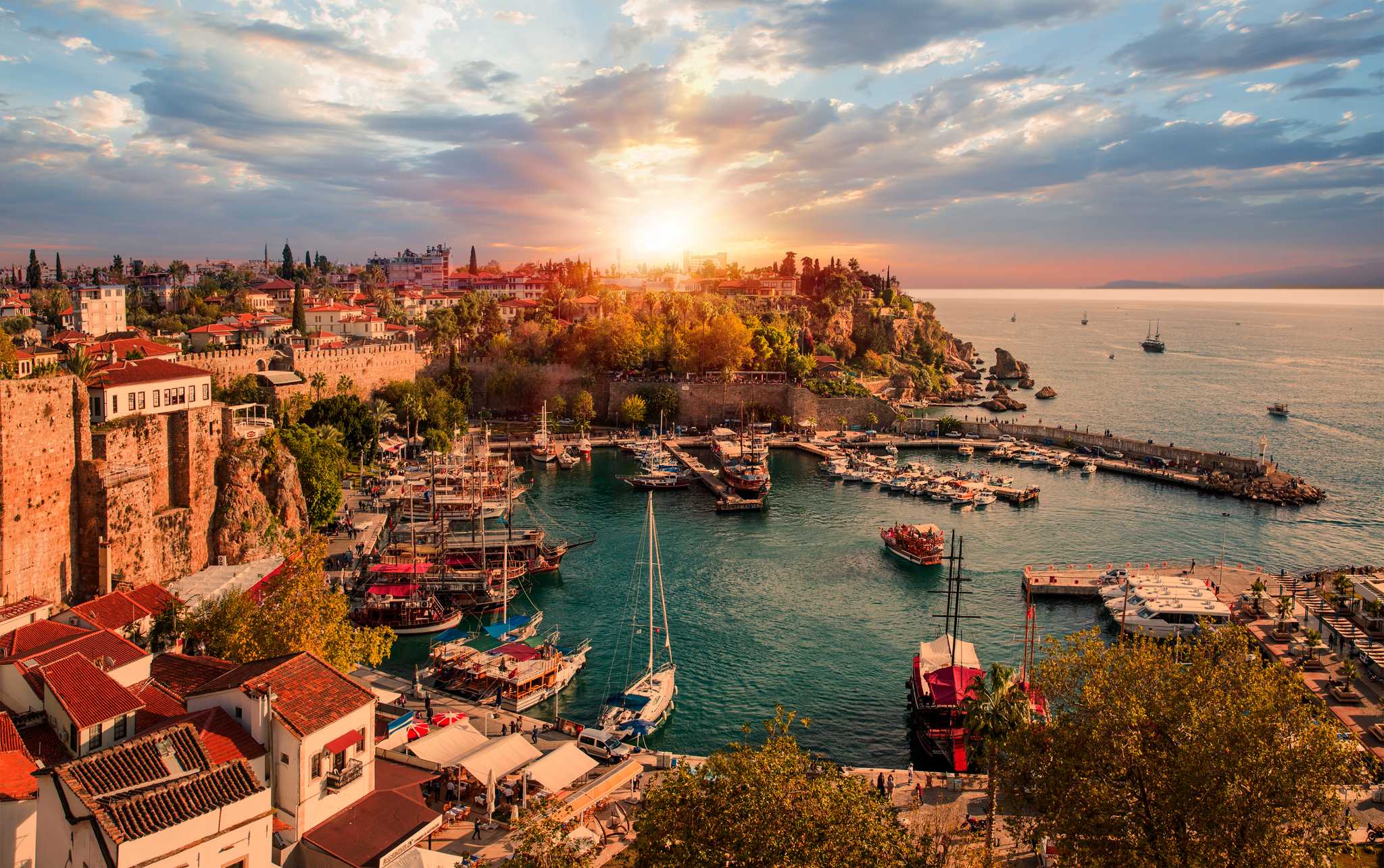 Itinerary stop at Antalya on private day trip from Alanya