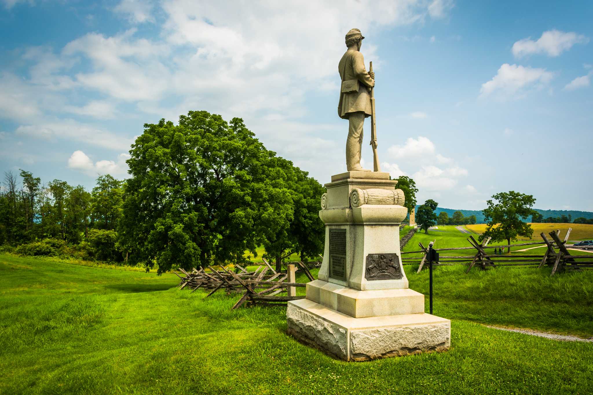 Visit Antietam National Battlefield on the way from washington-dc-us to gettysburg-pa-us with Daytrip