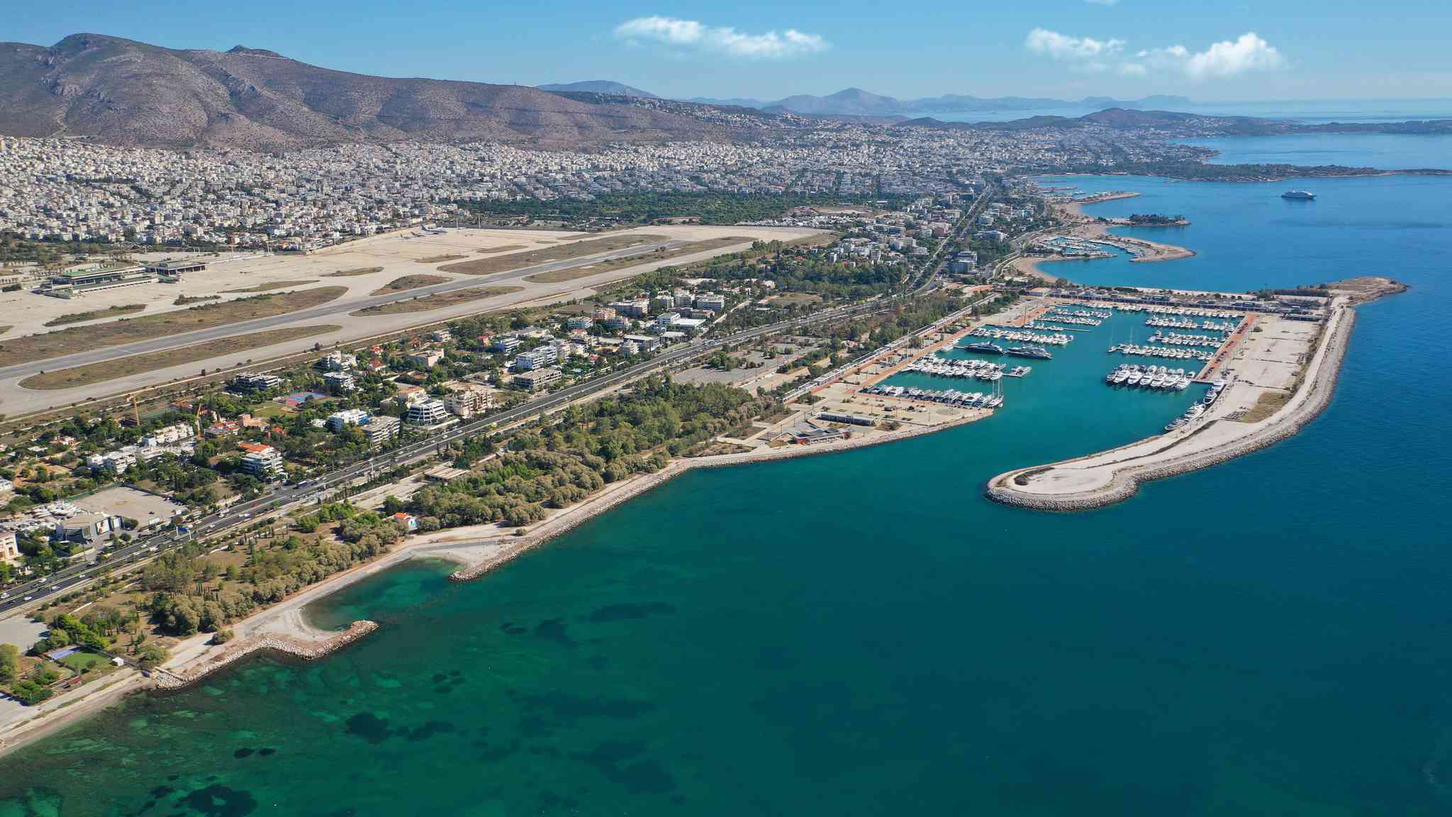 Blick auf die Landschaft von Delphi - private Tagesreise von Athens Airport - Foto 8