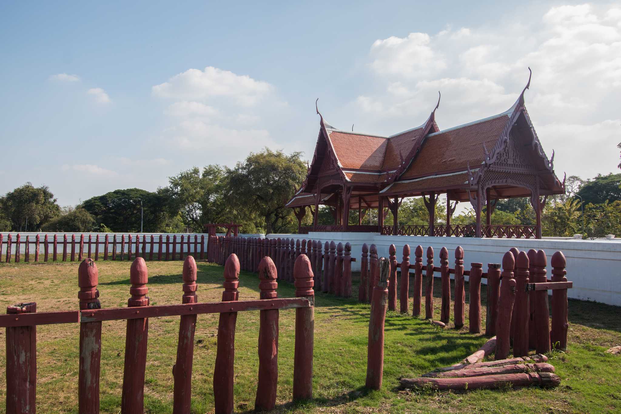 Private Autotransferdienste in Ayutthaya Elephant Palace & Royal Kraal - malerische Aussicht auf Ayutthaya Elephant Palace & Royal Kraal in Thailand
