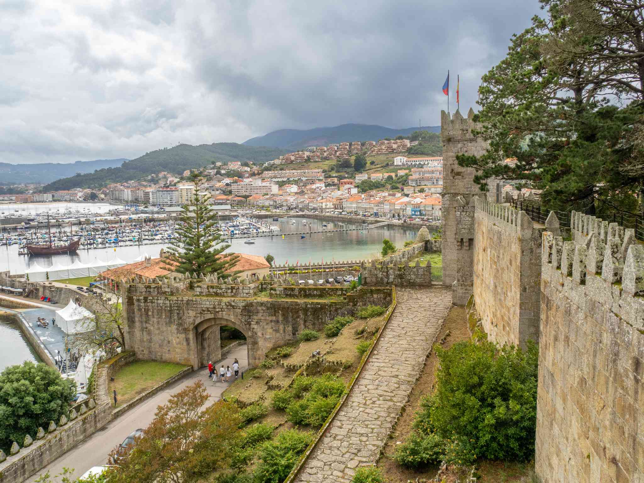 Blick auf die Landschaft von Lisbon city center - private Tagesreise von Baiona - Foto 7