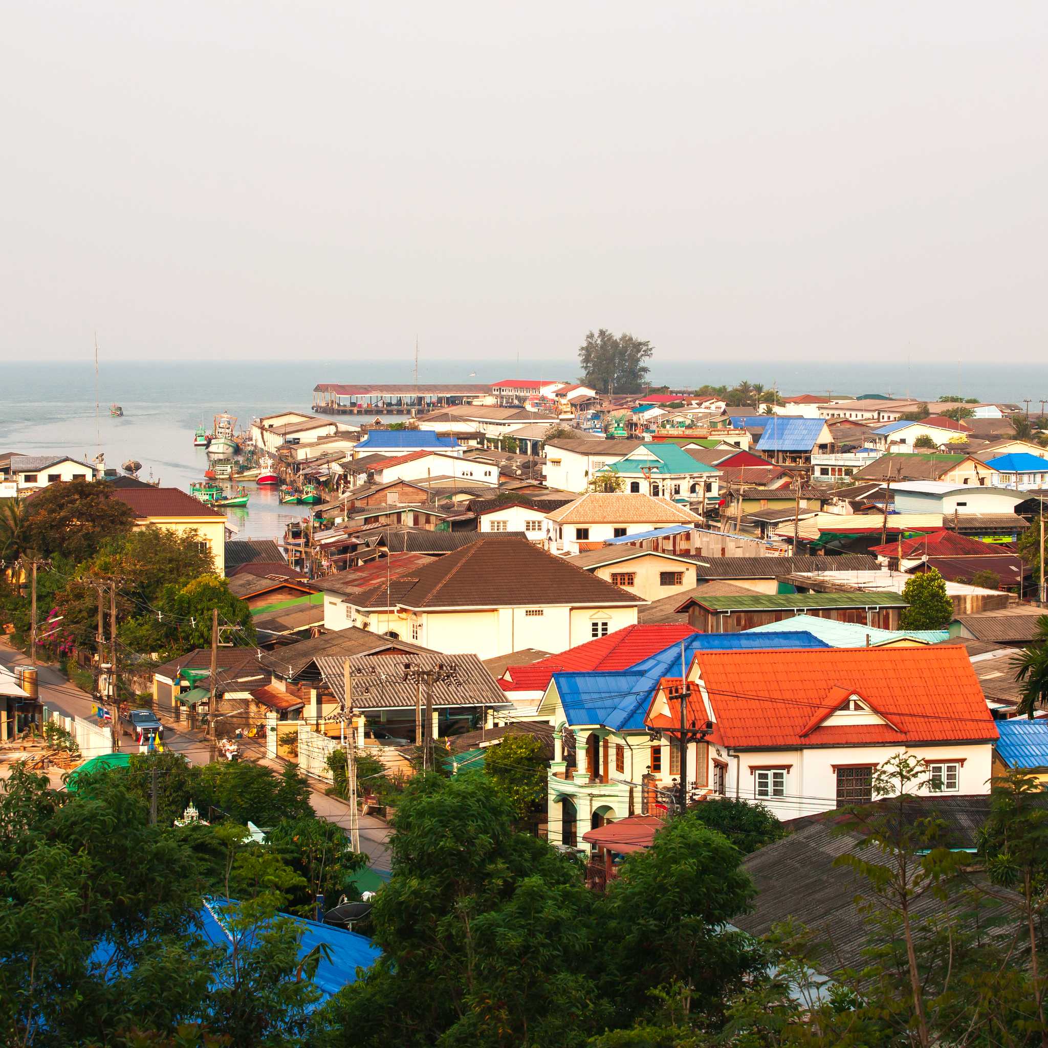 Ban Hat Lek Border Crossing