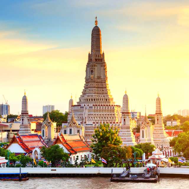 Laem Chabang Port to Bangkok: Private day trip