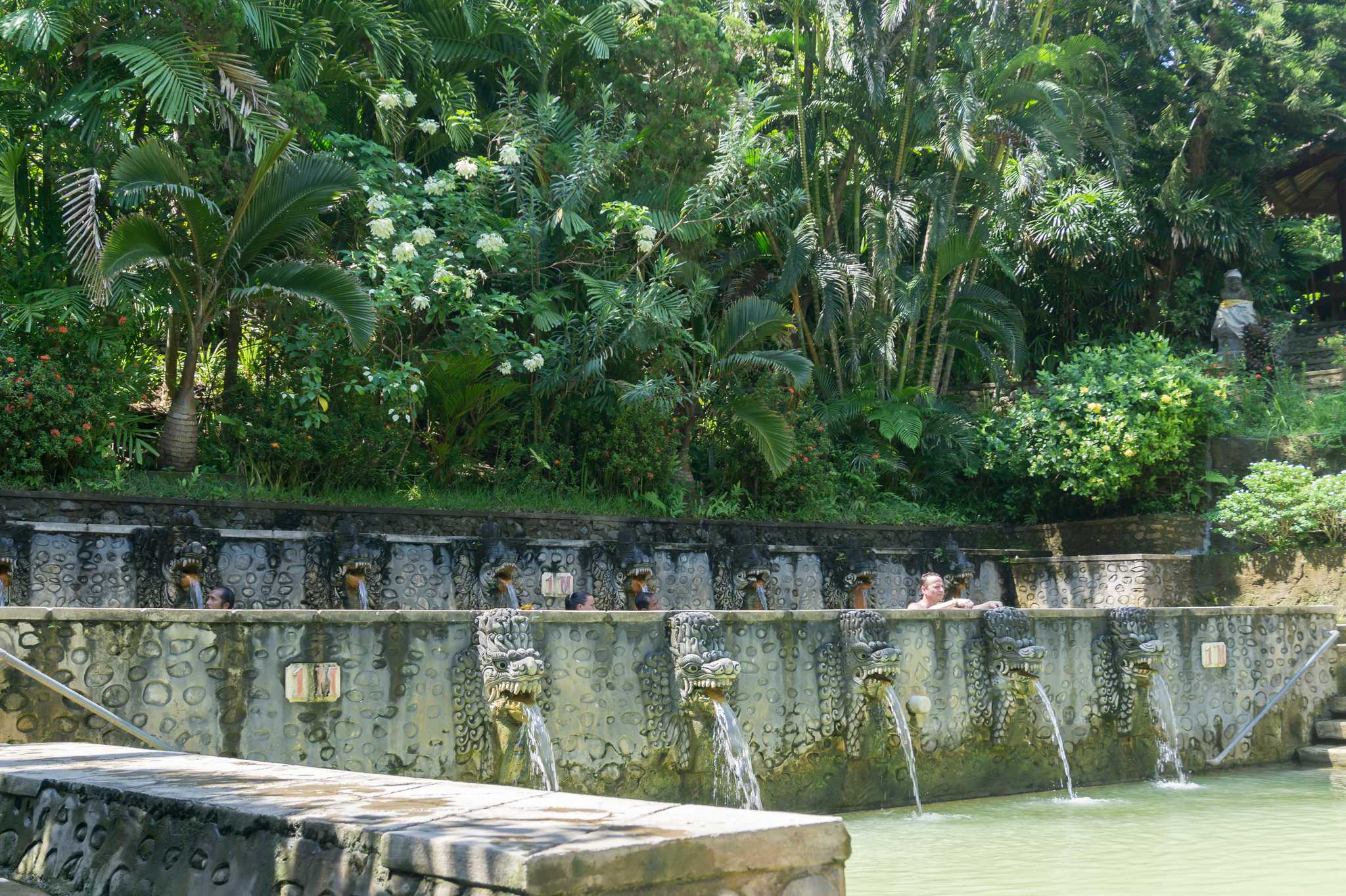 Resplan stopp vid Banjar Hot Springs på privat dagsutflykt från Ubud