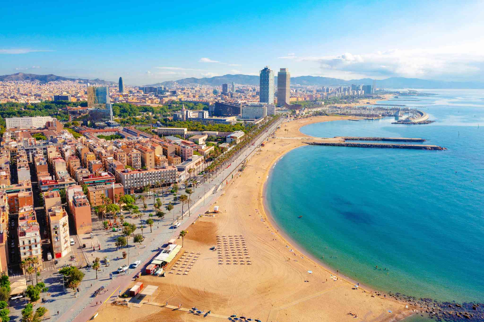 Vista panorámica de Lourdes - excursión privada de un día desde Barcelona - foto 10