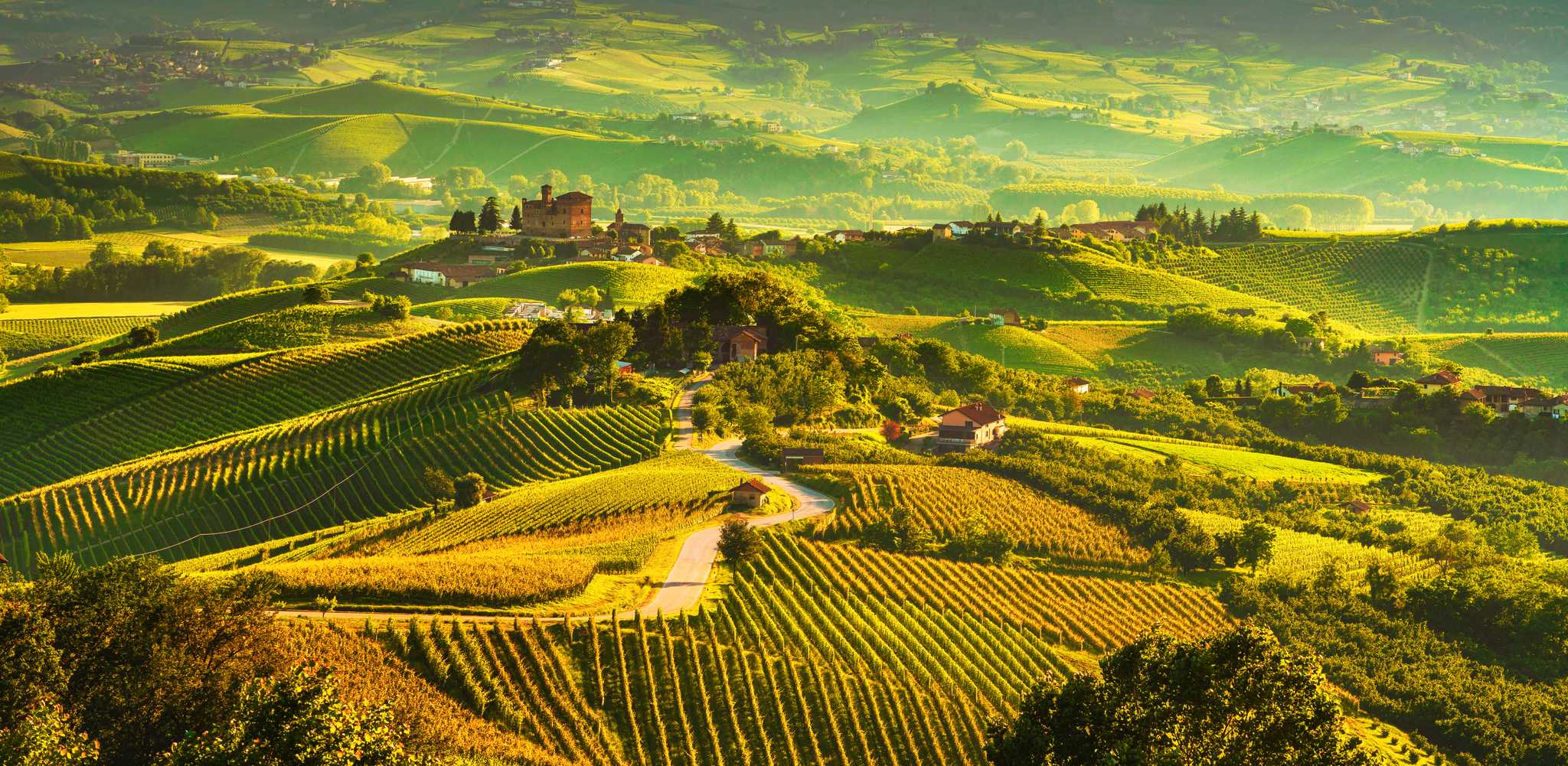 Visit Barolo, Italy on the way from turin-it to alba2-it with Daytrip