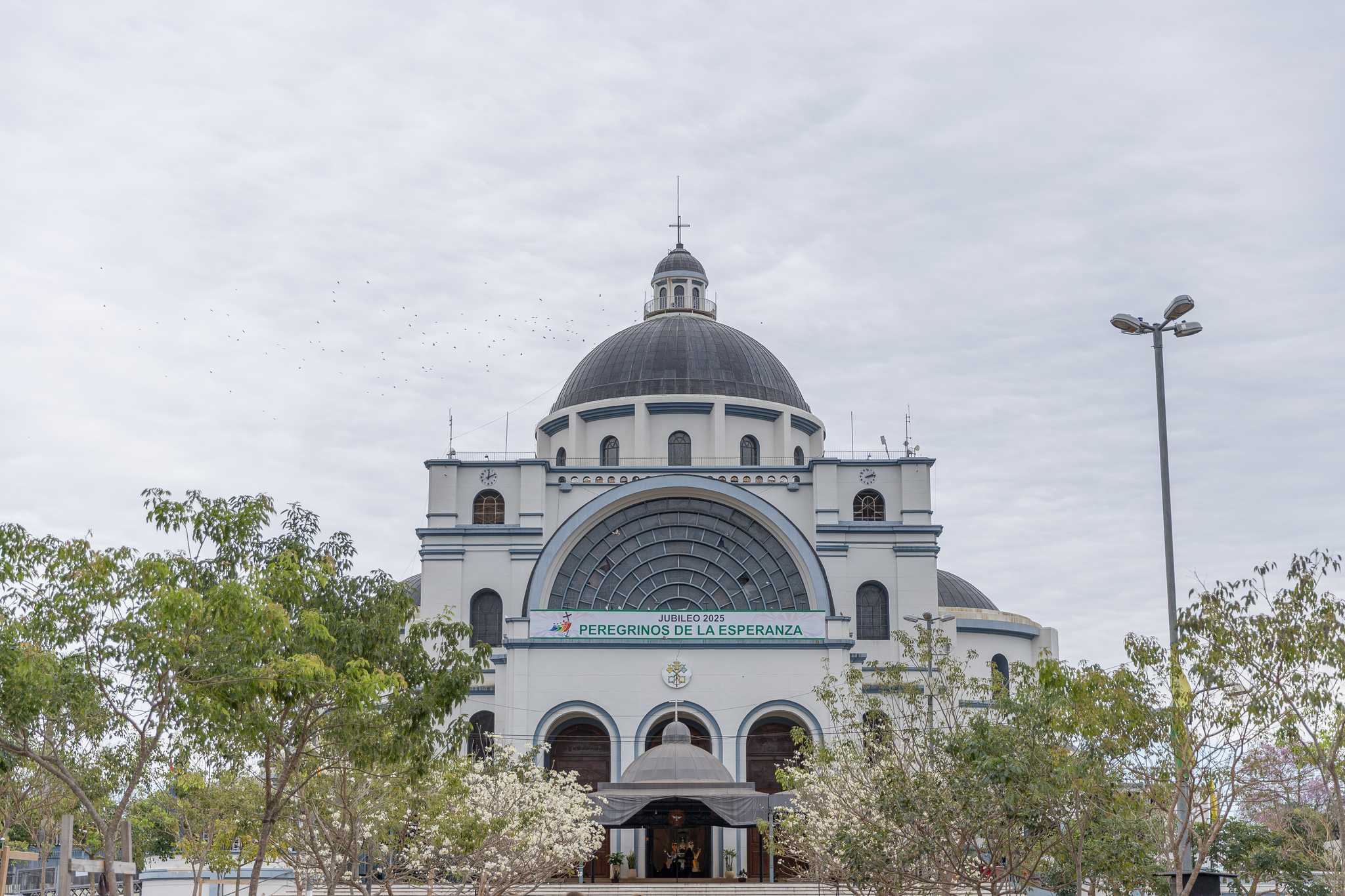 Visit Basilica of Caacupe on the way from asuncion-py to tobati-py with Daytrip