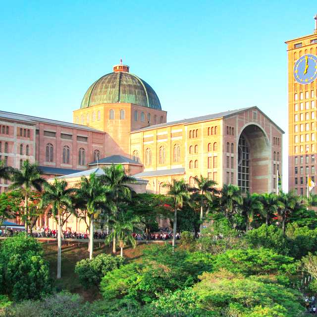 Campinas to Aparecida and Cunha: Private day trip