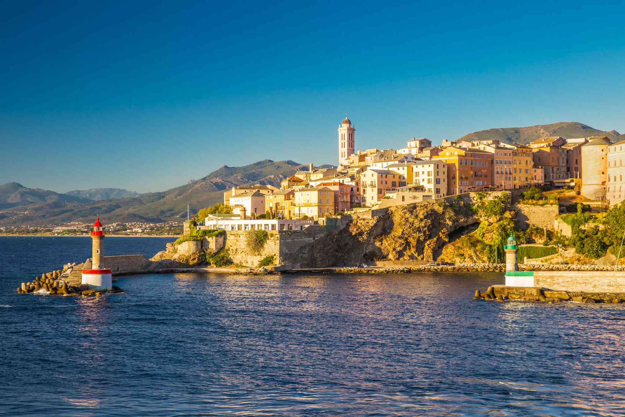 Blick auf die Landschaft von Calvi - private Tagesreise von Bastia - Foto 7