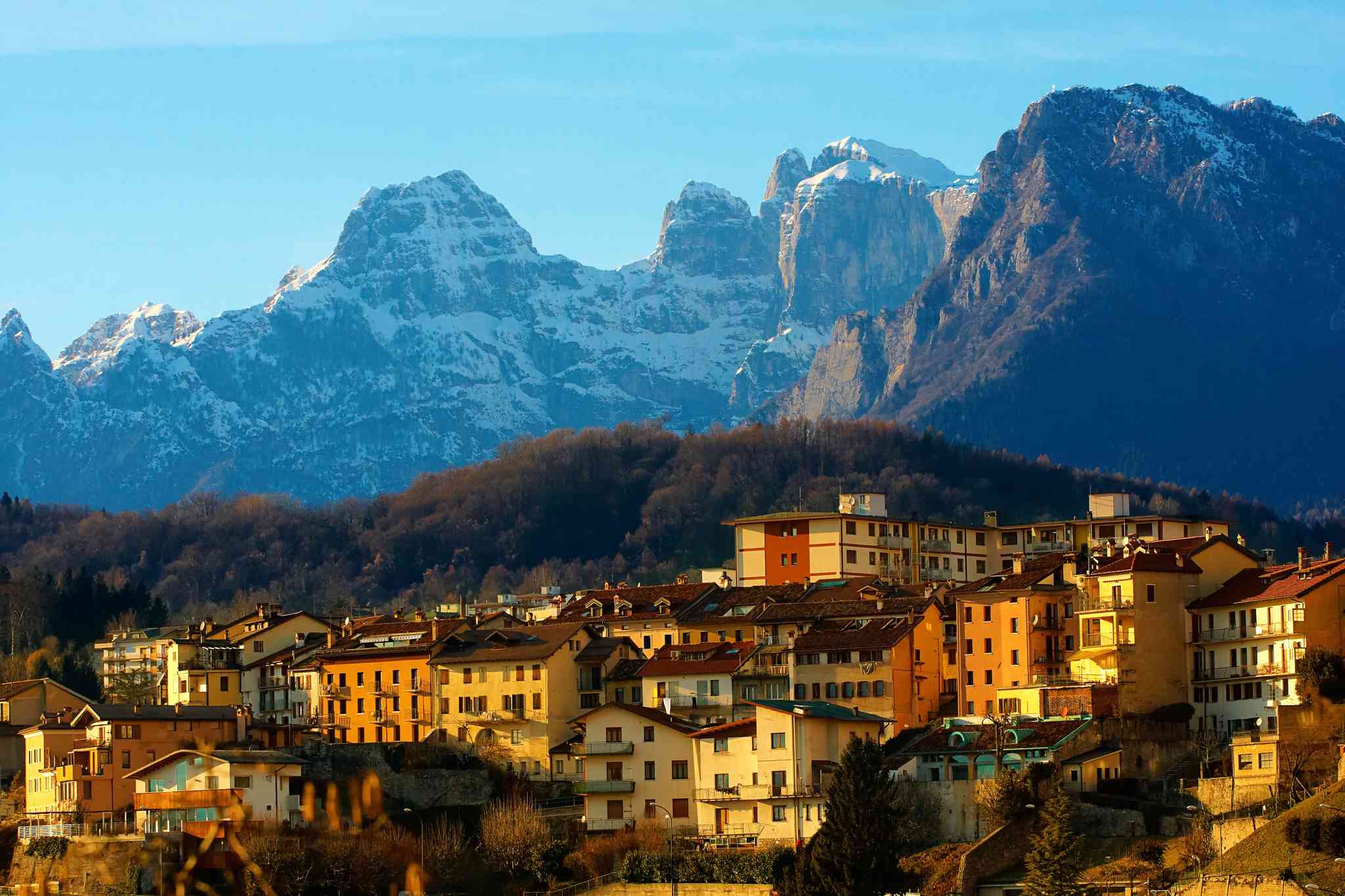 Vista panorámica de Belluno - excursión privada de un día desde Venecia - foto 2