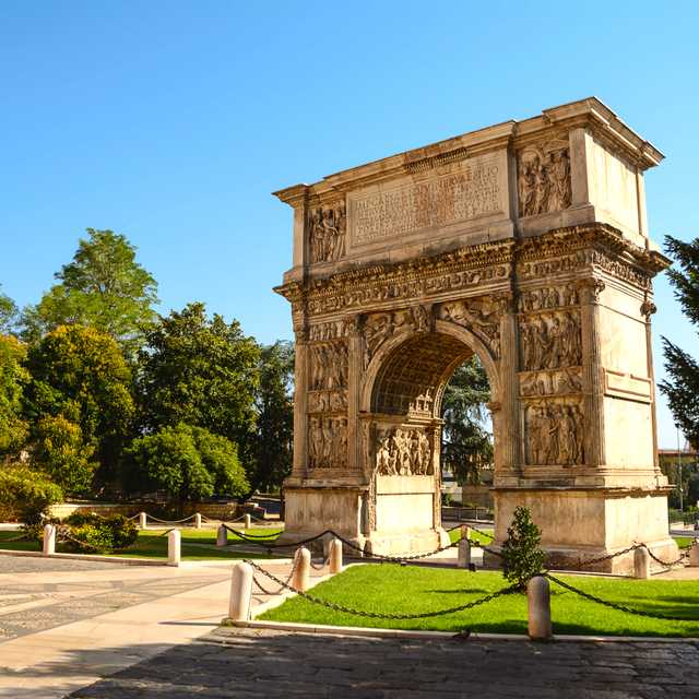 Sorrento to Benevento and Montevergine Adventures: Day trip