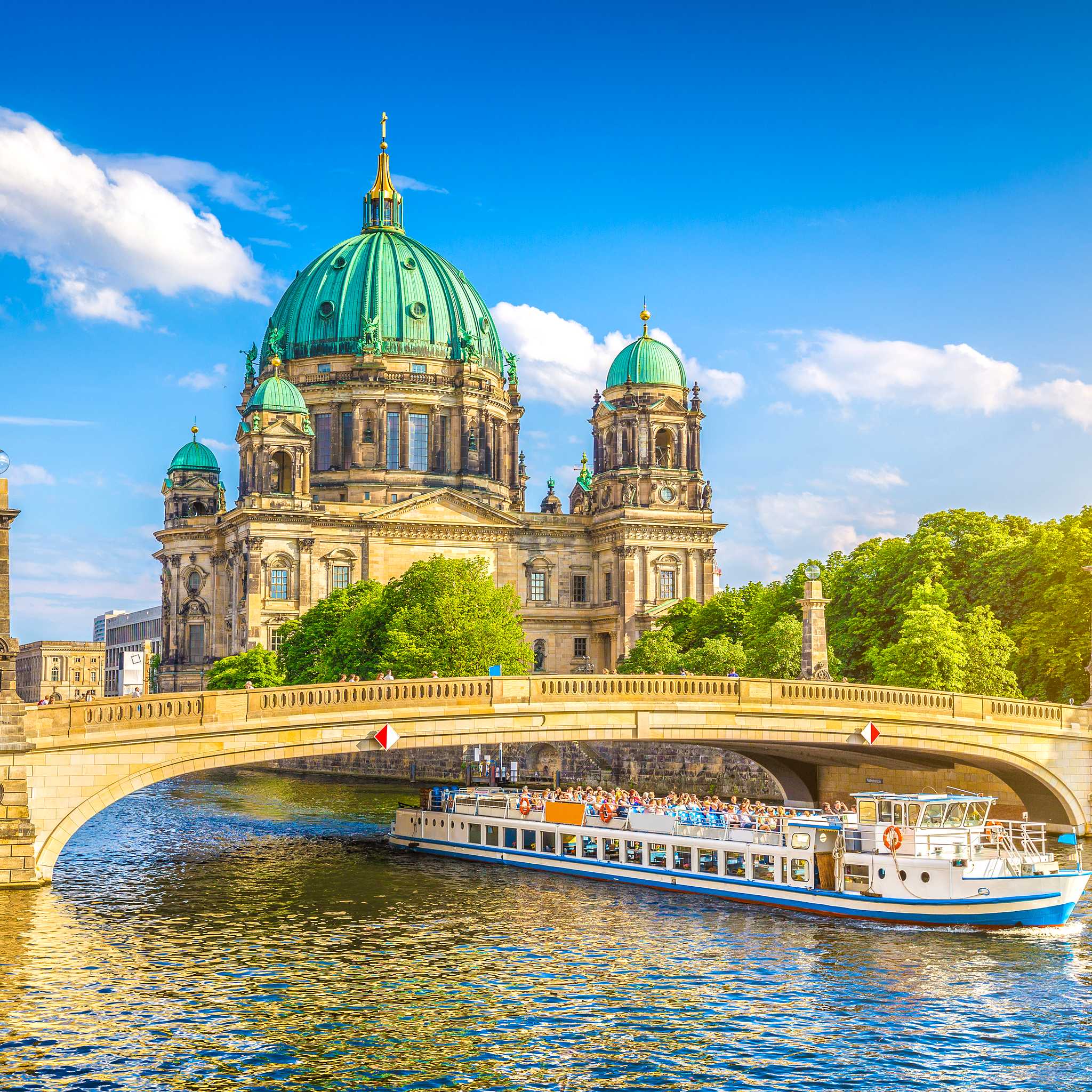 Private car transfers in Germany from Berlin