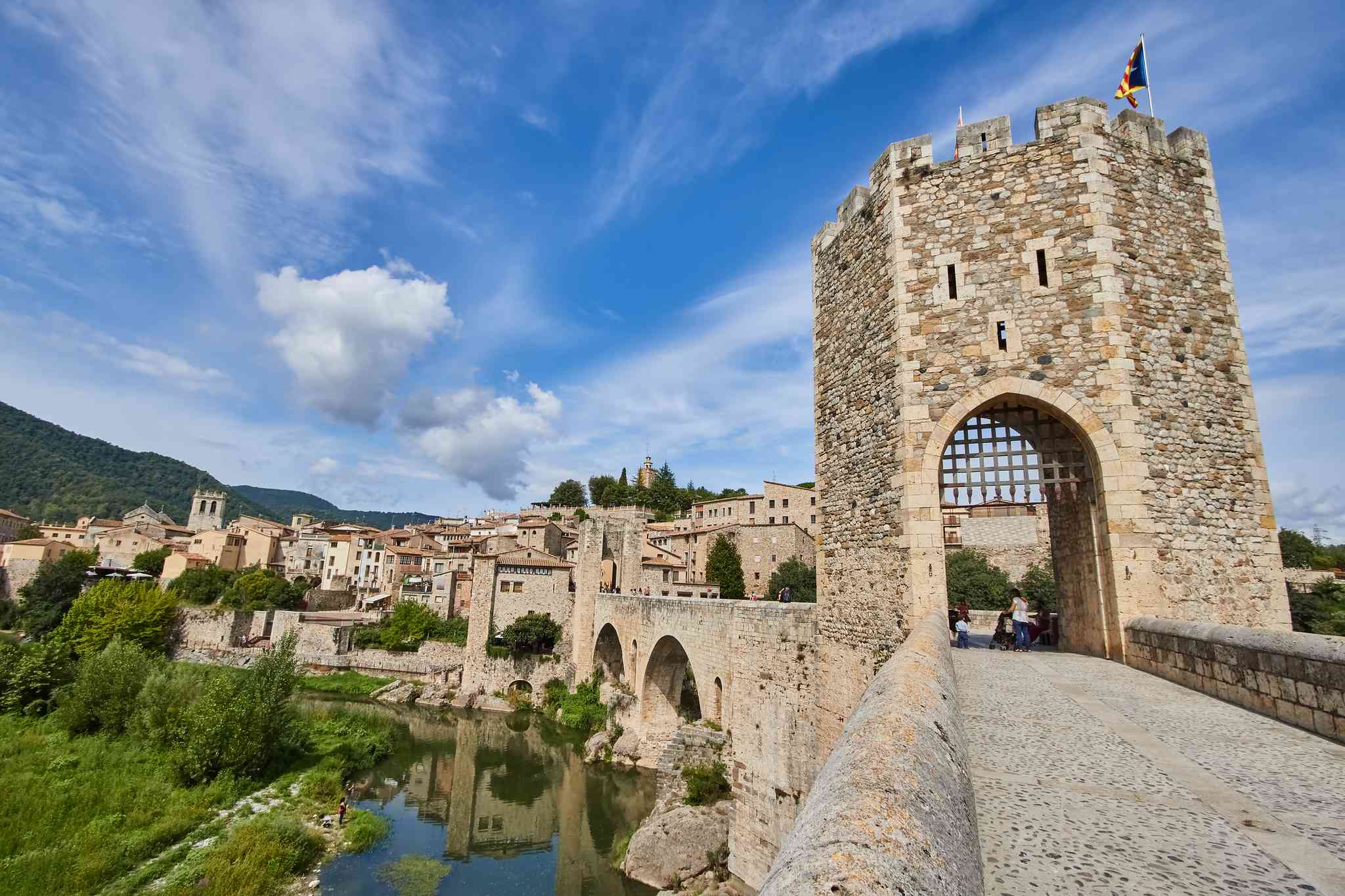 Blick auf die Landschaft von Barcelona - private Tagesreise von Besalu - Foto 6