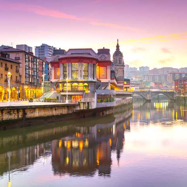 San Sebastian to Bilbao: Private day trip