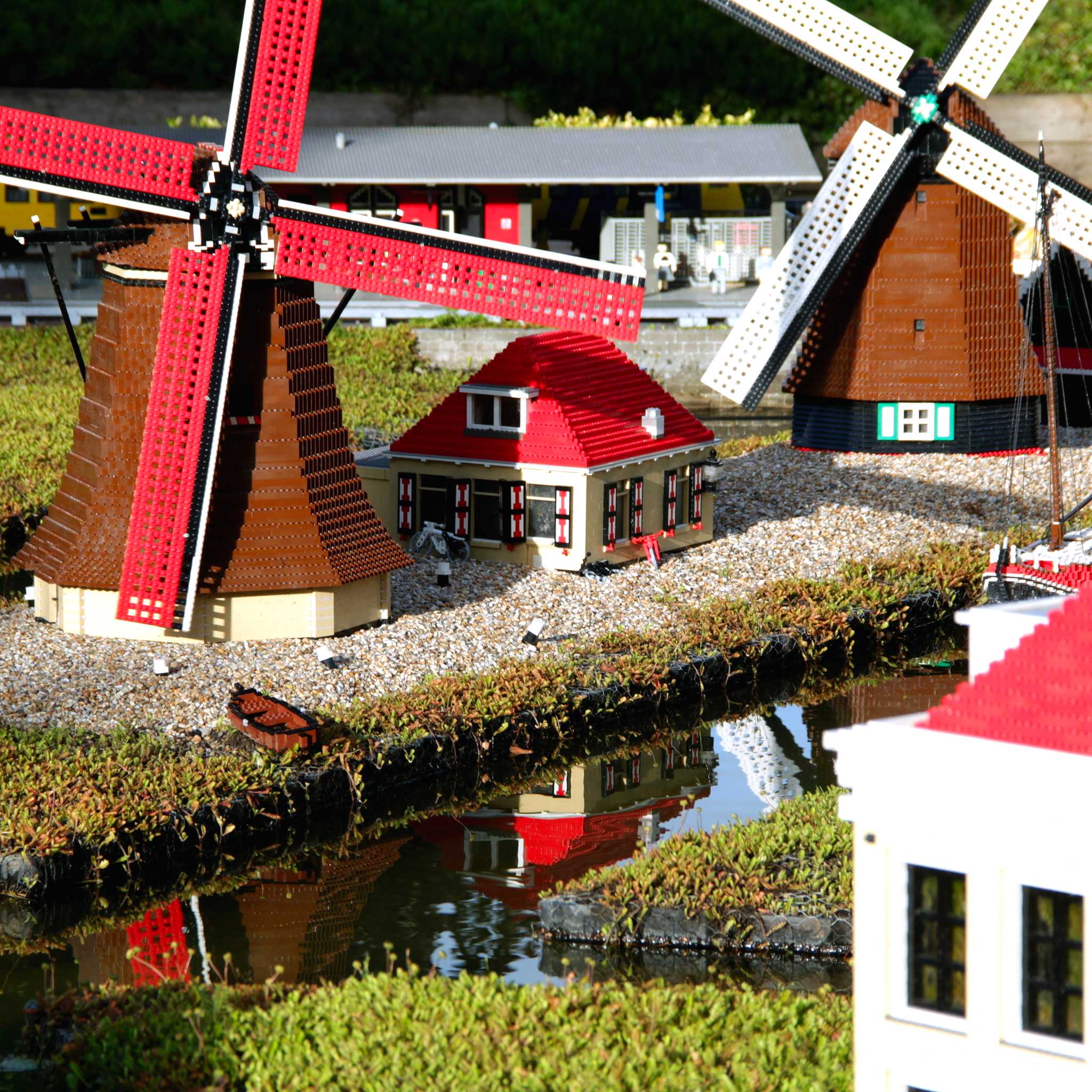 Private car transfers in Denmark from Billund