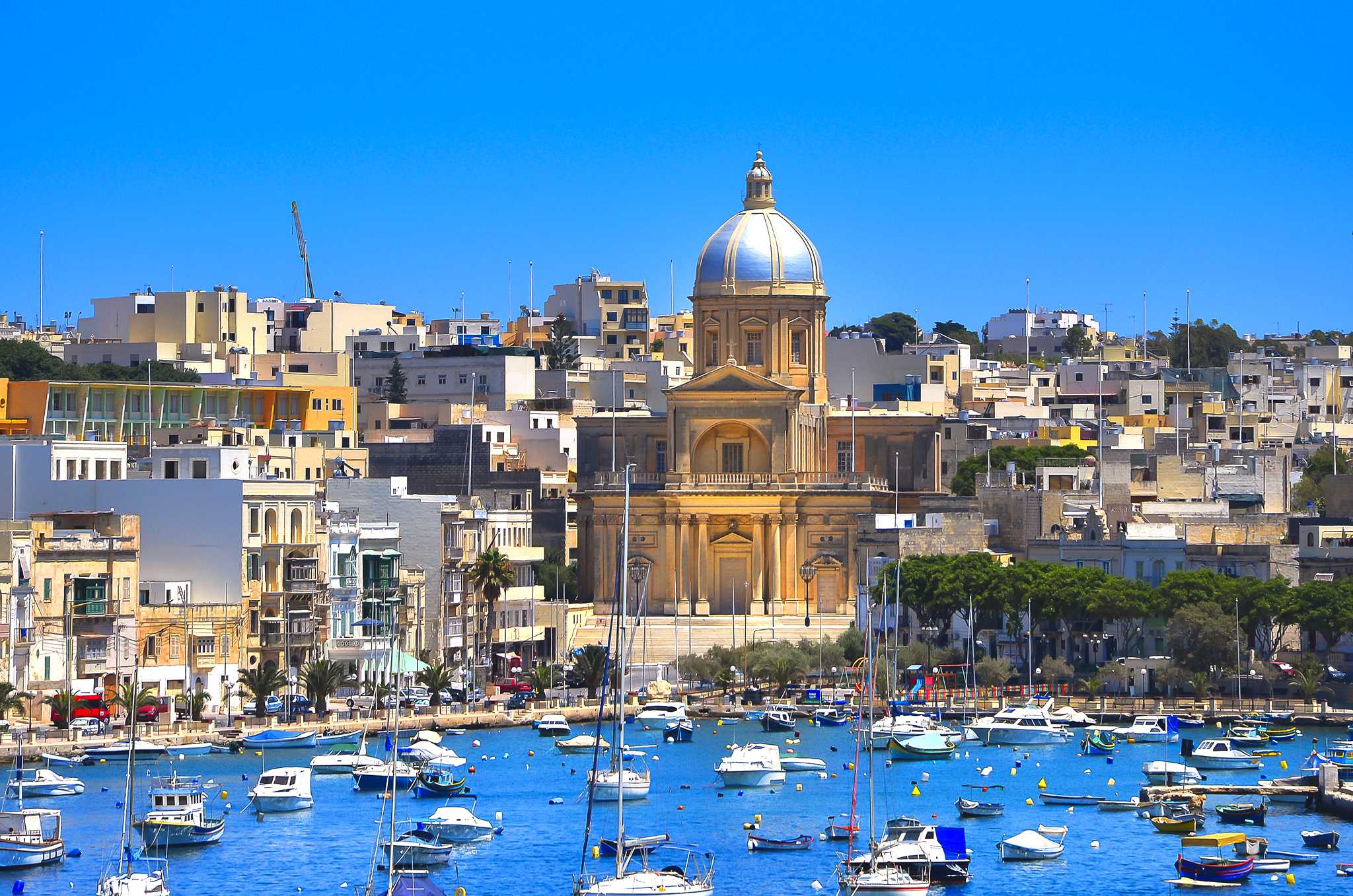 St Julian's to Birgu and Senglea: Private day trip