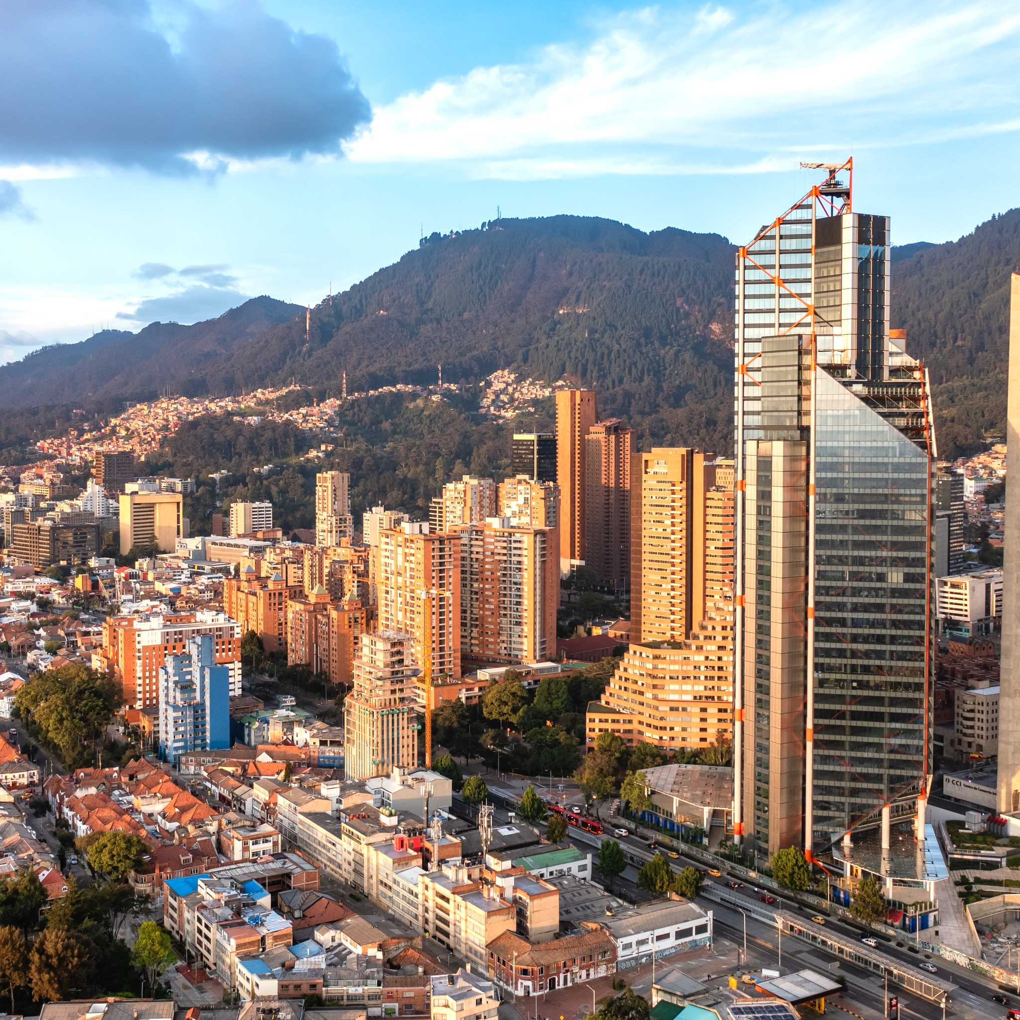 Private car transfers in Colombia from Bogota