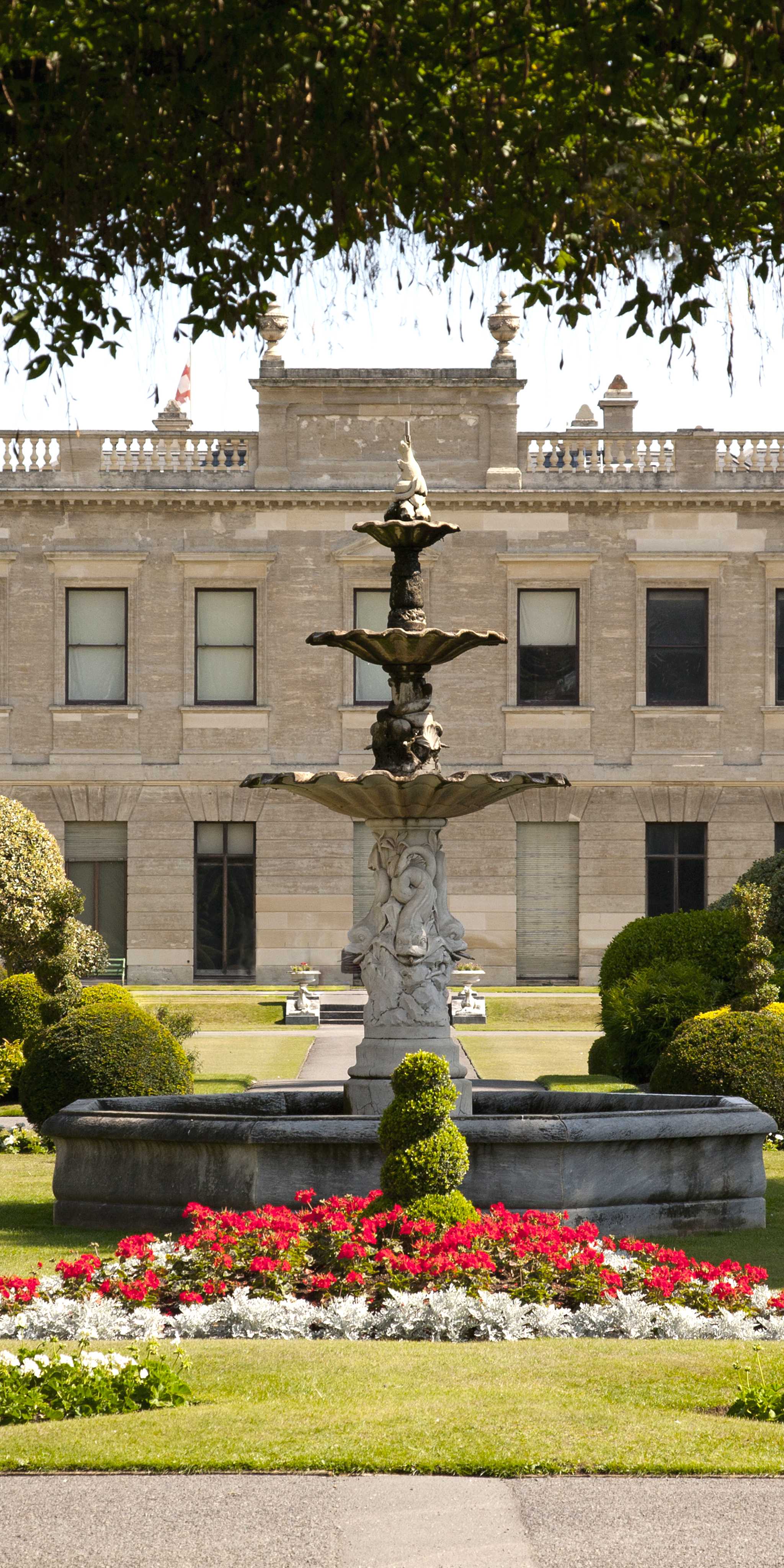 브로드스워스 홀 & 가든