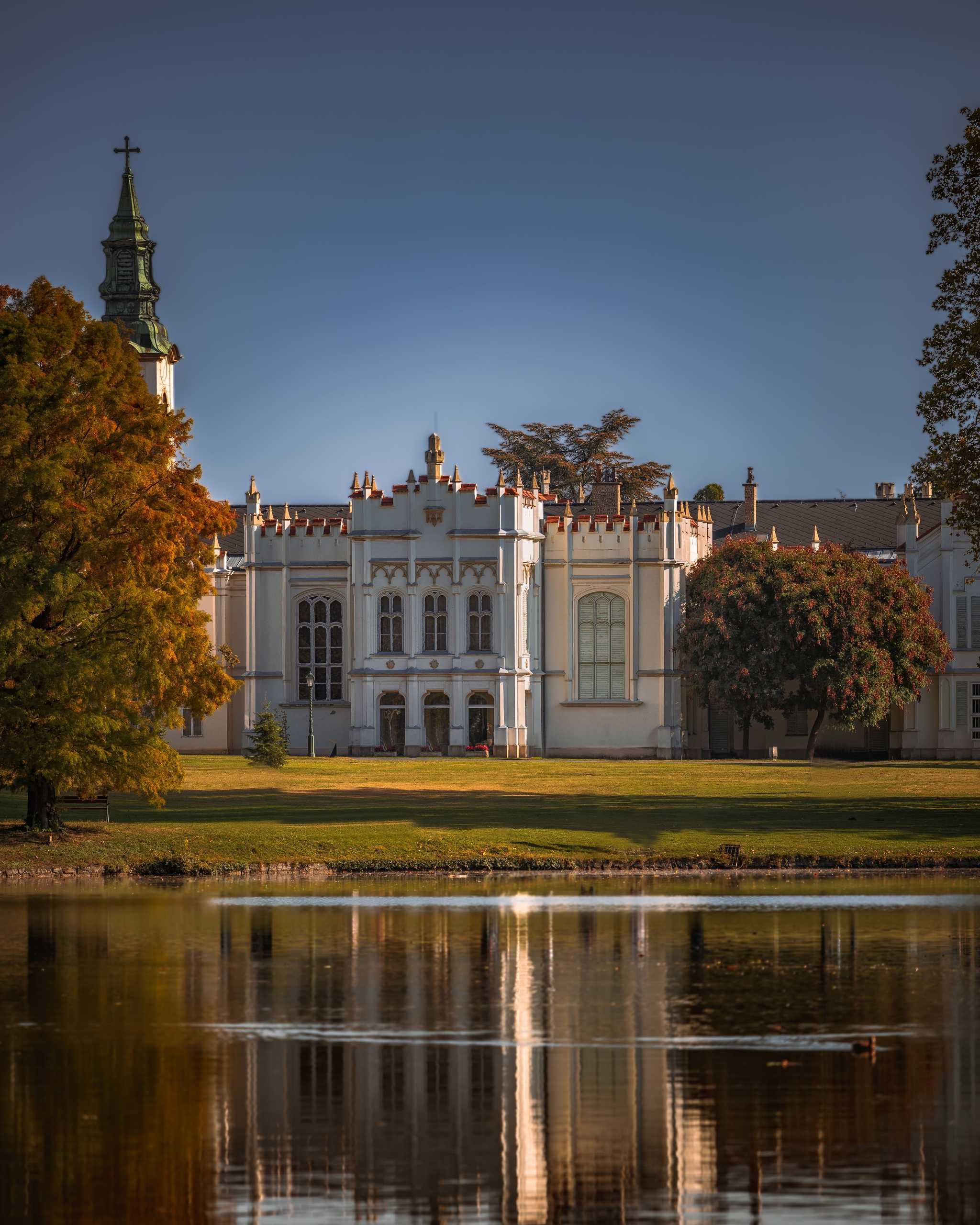 Arrêt de l'itinéraire à Brunszvik Castle lors d'une excursion privée d'une journée depuis Budapest